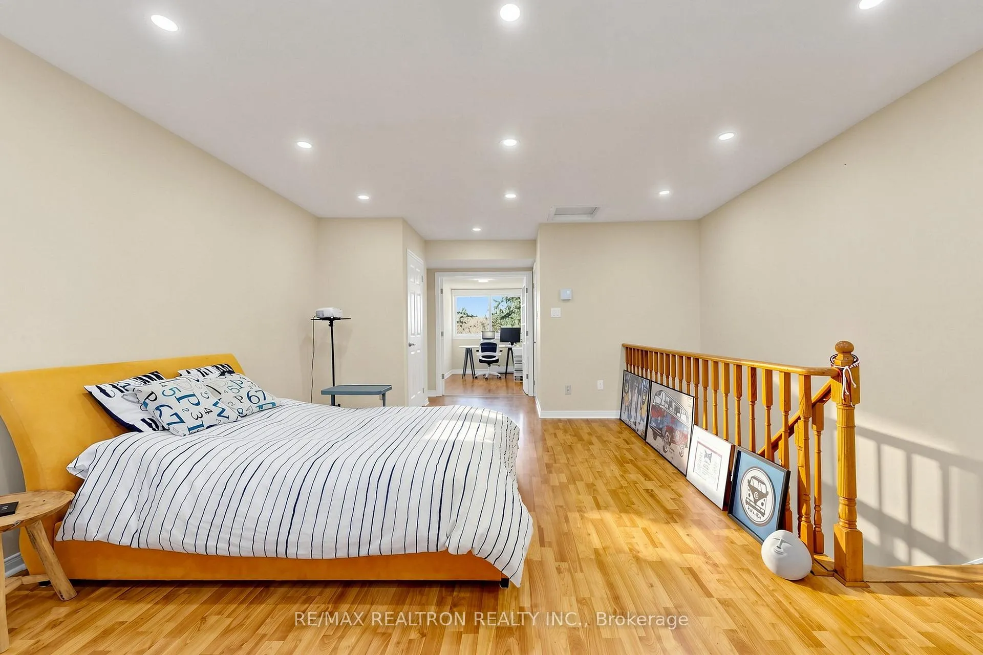 Photo 17 of Unit 9, 41 Laguna Parkway, Ramara, Rural Ramara — HOMEH