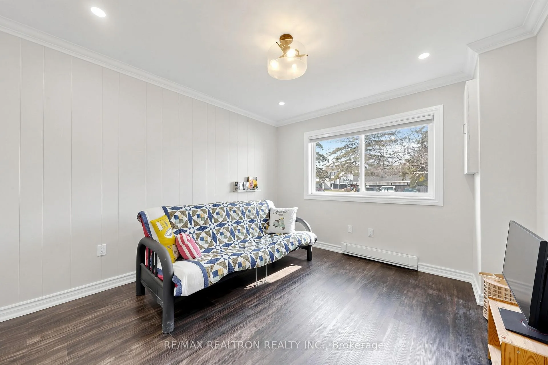 Photo 22 of Unit 9, 41 Laguna Parkway, Ramara, Rural Ramara — HOMEH
