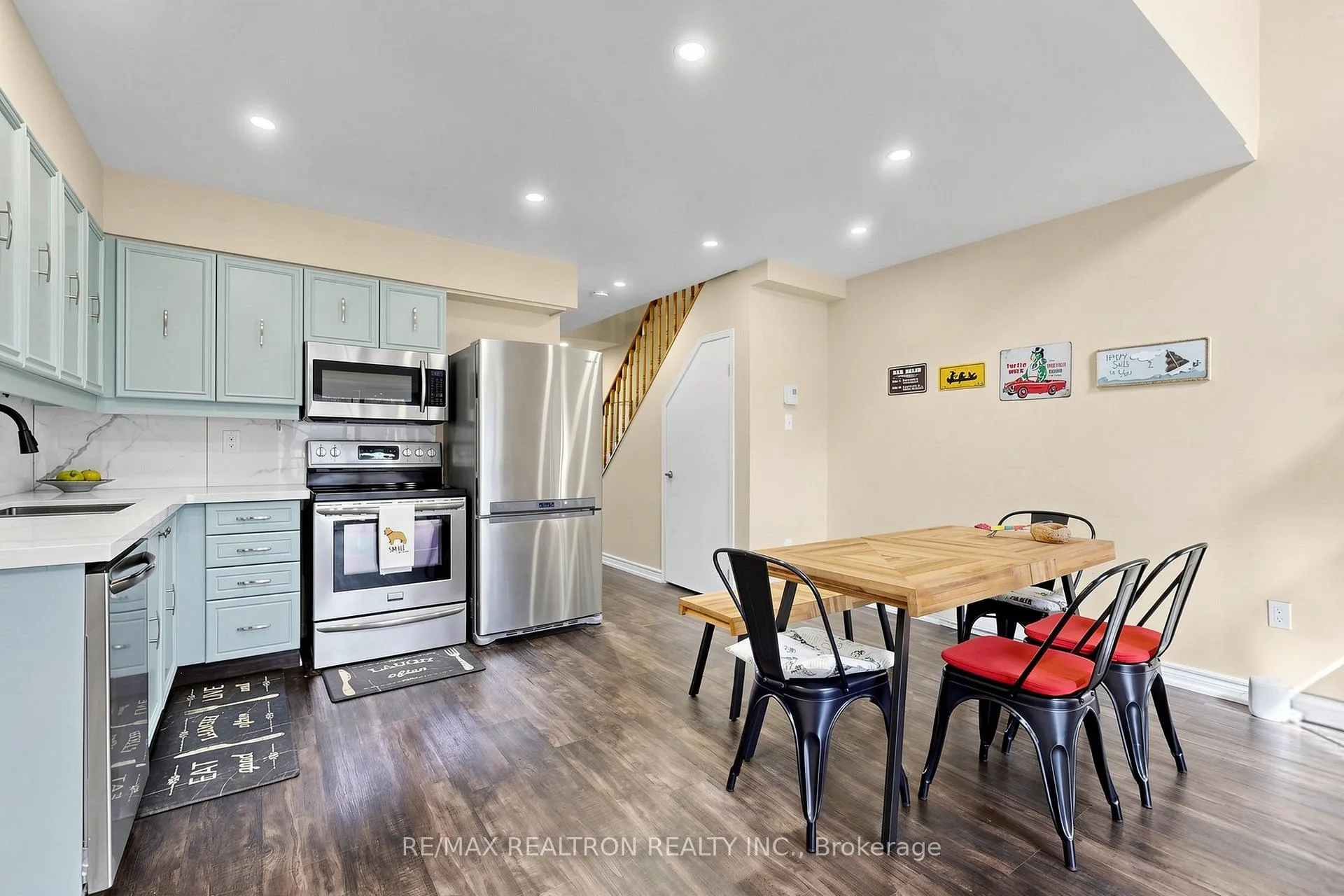 Photo 50 of Unit 9, 41 Laguna Parkway, Ramara, Rural Ramara — HOMEH