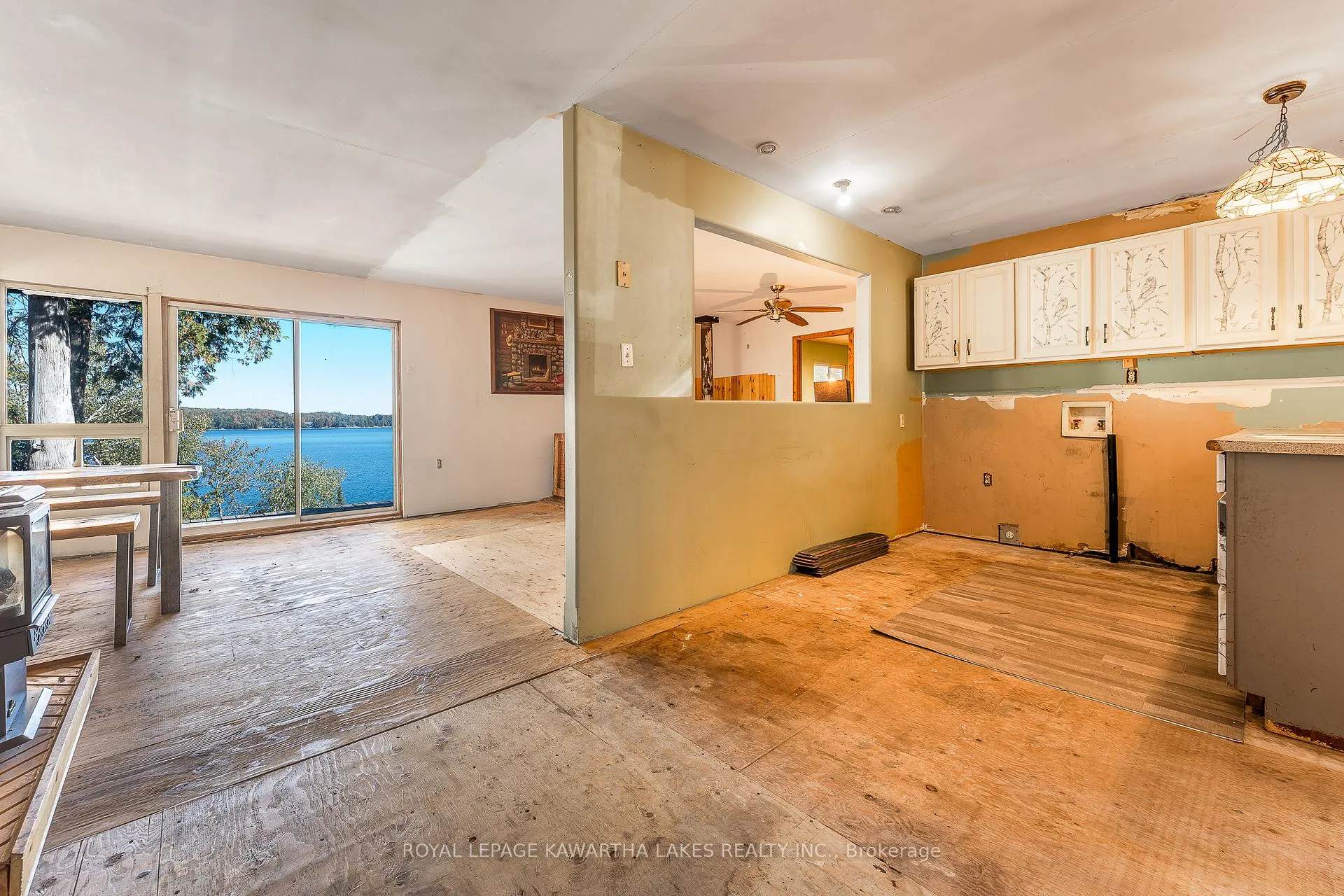 Photo 6 of 152 Griffin Drive, Kawartha Lakes, Somerville — HOMEH