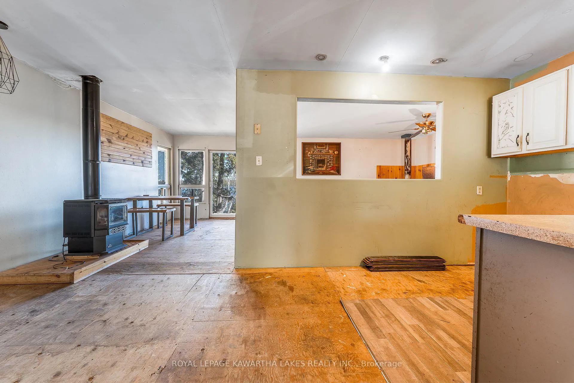 Photo 7 of 152 Griffin Drive, Kawartha Lakes, Somerville — HOMEH