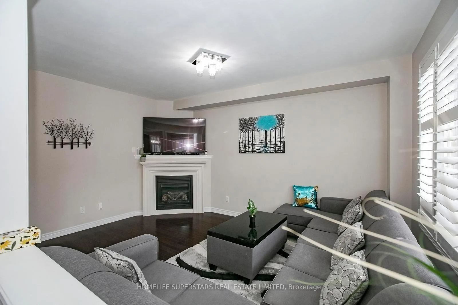 Photo 15 of 18 Ripple Street, Brampton, Sandringham-Wellington — HOMEH