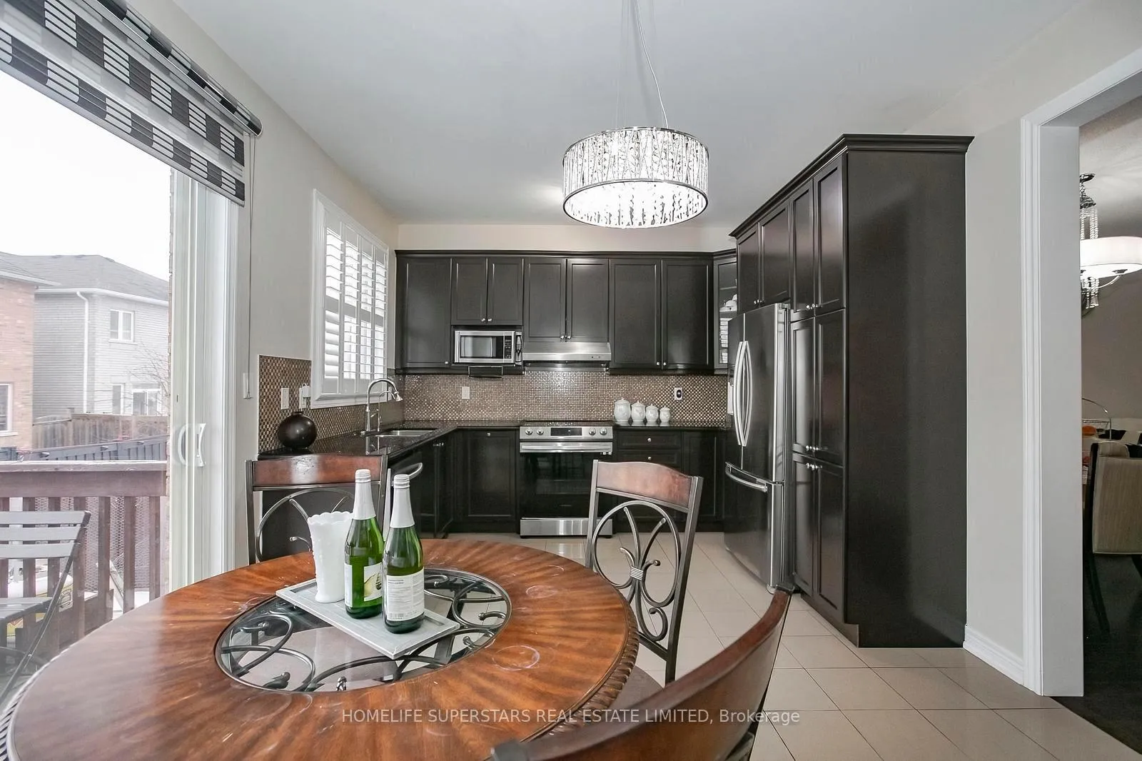 Photo 16 of 18 Ripple Street, Brampton, Sandringham-Wellington — HOMEH