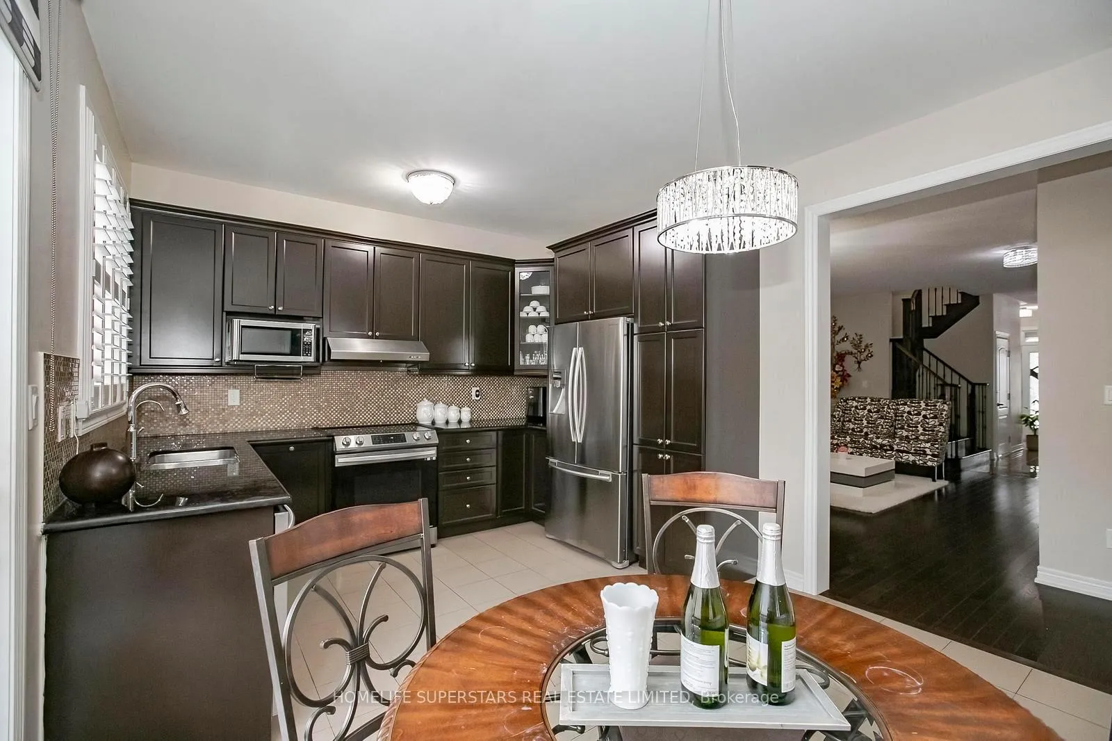 Photo 18 of 18 Ripple Street, Brampton, Sandringham-Wellington — HOMEH