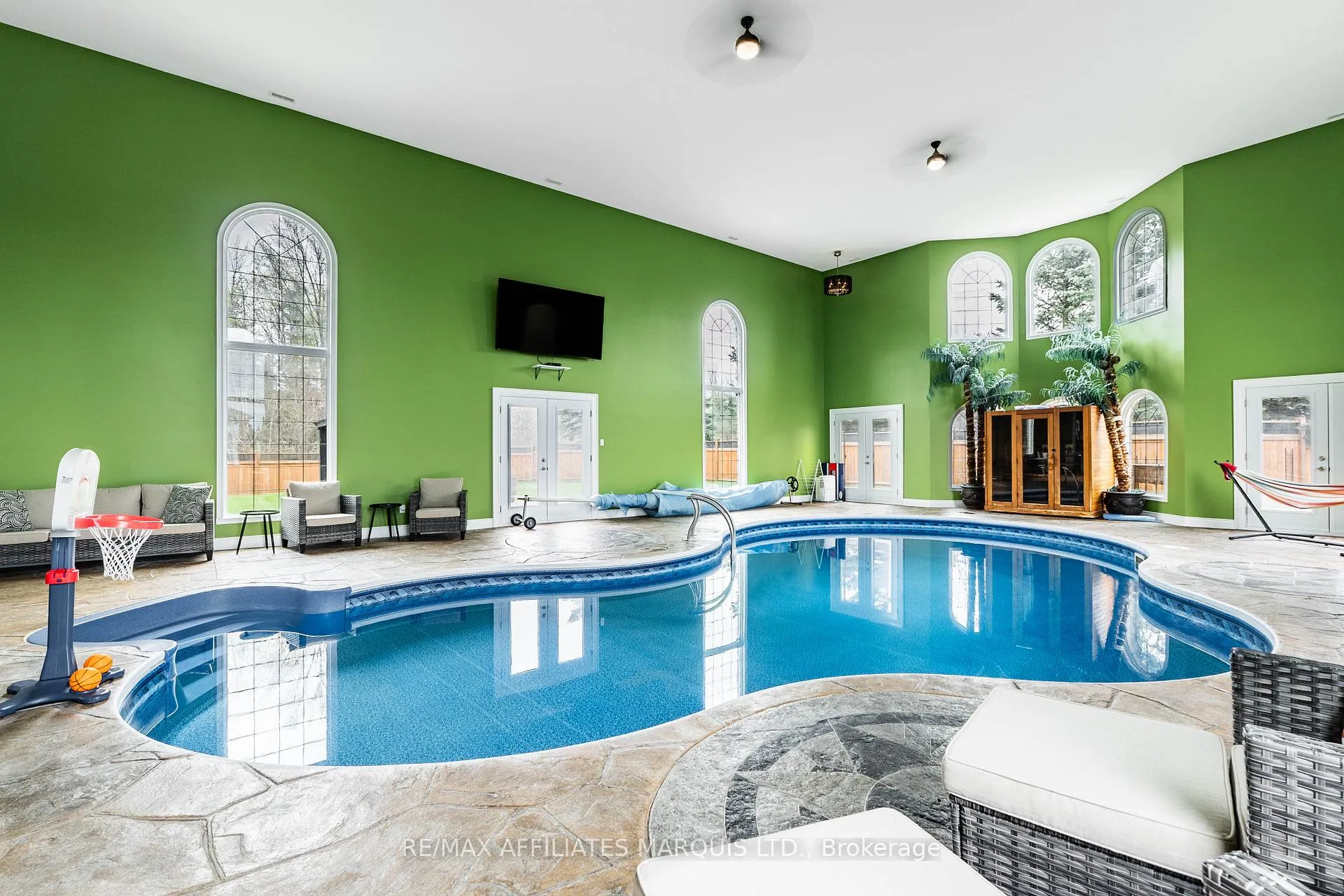 Photo 3 of 46 Chantine Drive, South Stormont, Long Sault — HOMEH
