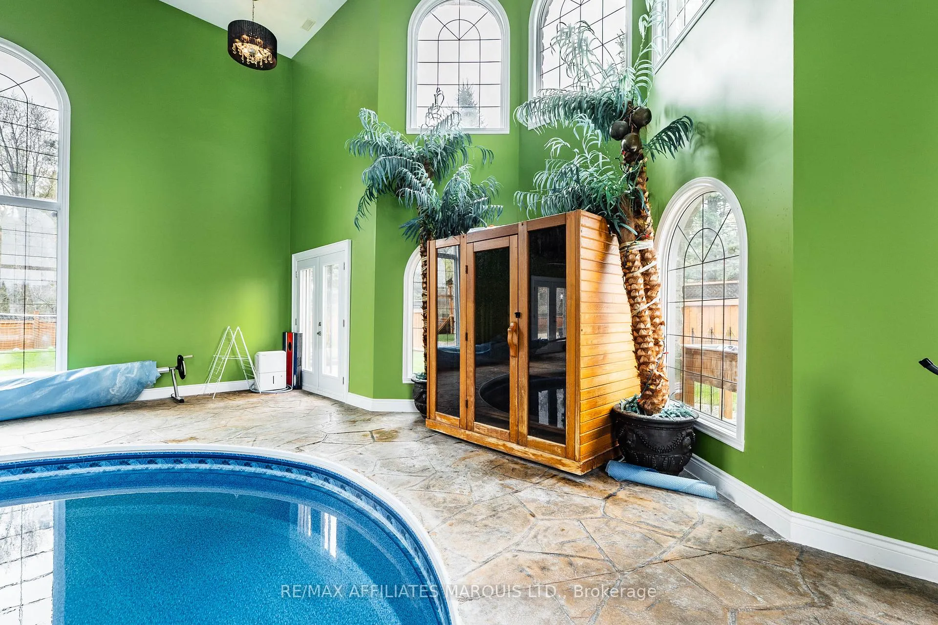 Photo 5 of 46 Chantine Drive, South Stormont, Long Sault — HOMEH