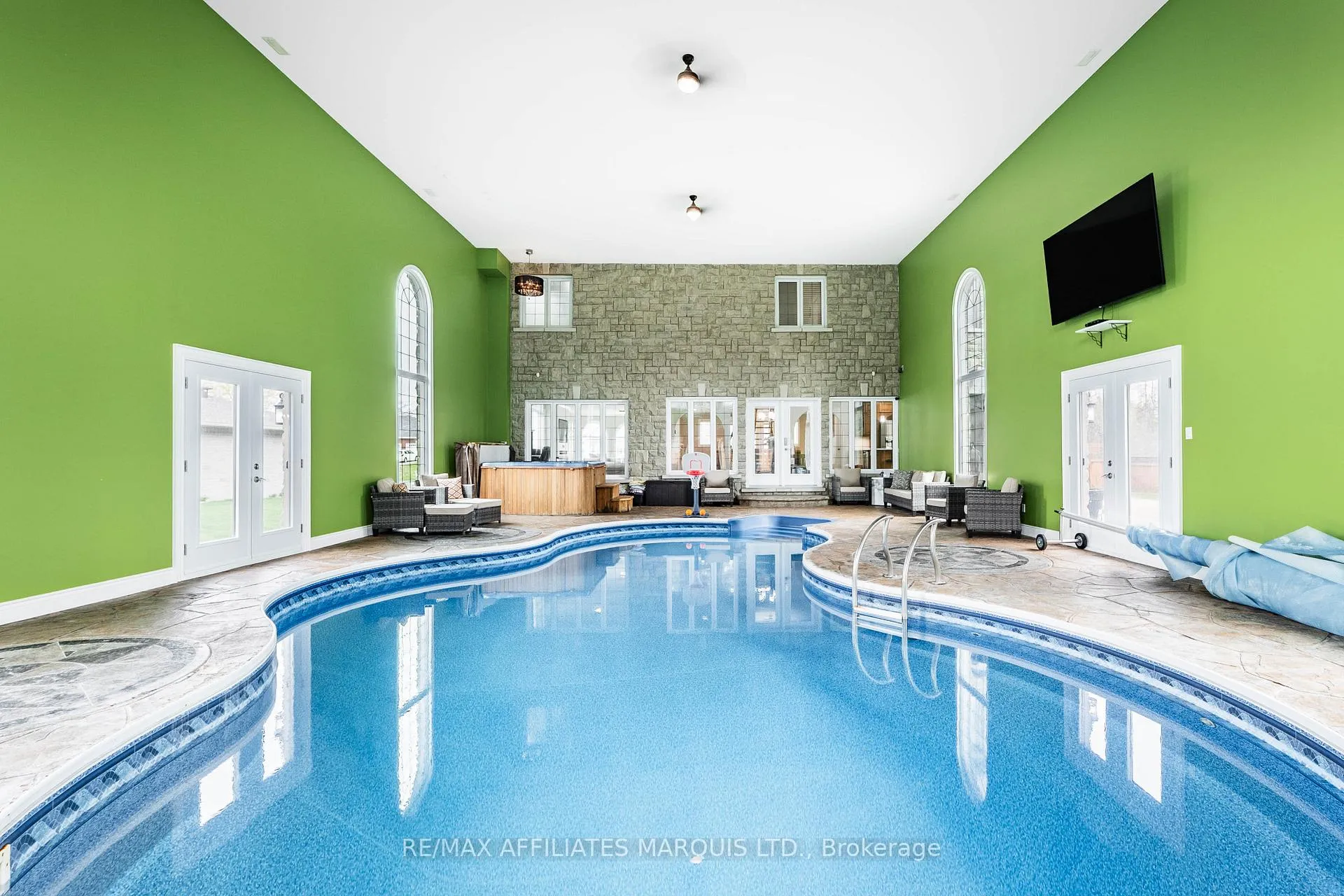 Photo 7 of 46 Chantine Drive, South Stormont, Long Sault — HOMEH