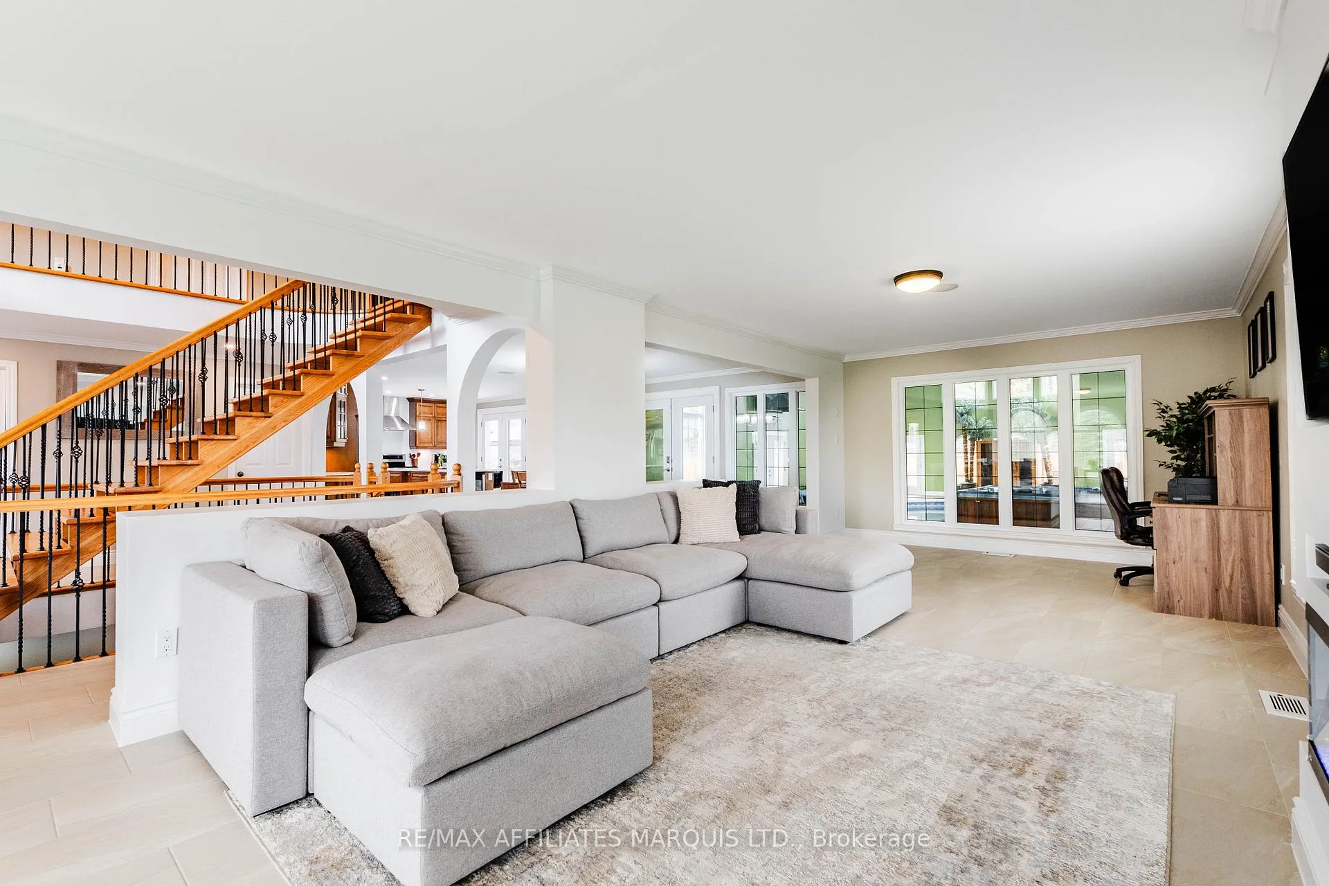 Photo 13 of 46 Chantine Drive, South Stormont, Long Sault — HOMEH