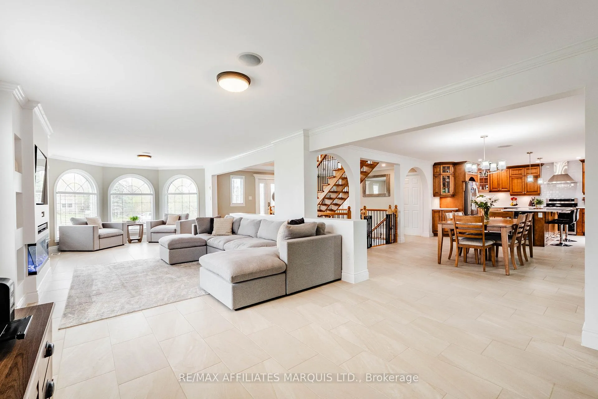 Photo 14 of 46 Chantine Drive, South Stormont, Long Sault — HOMEH
