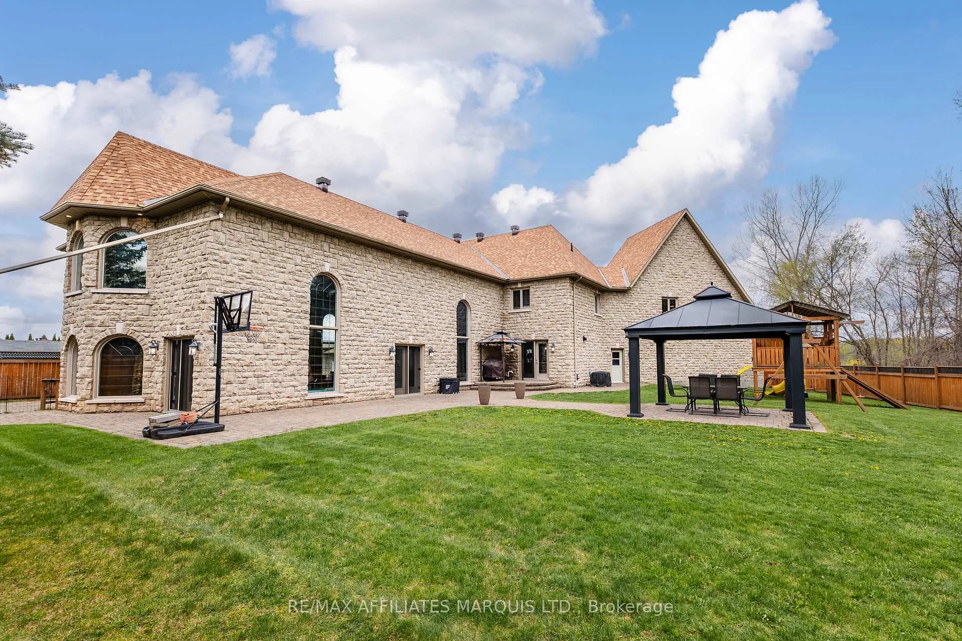 Photo 40 of 46 Chantine Drive, South Stormont, Long Sault — HOMEH