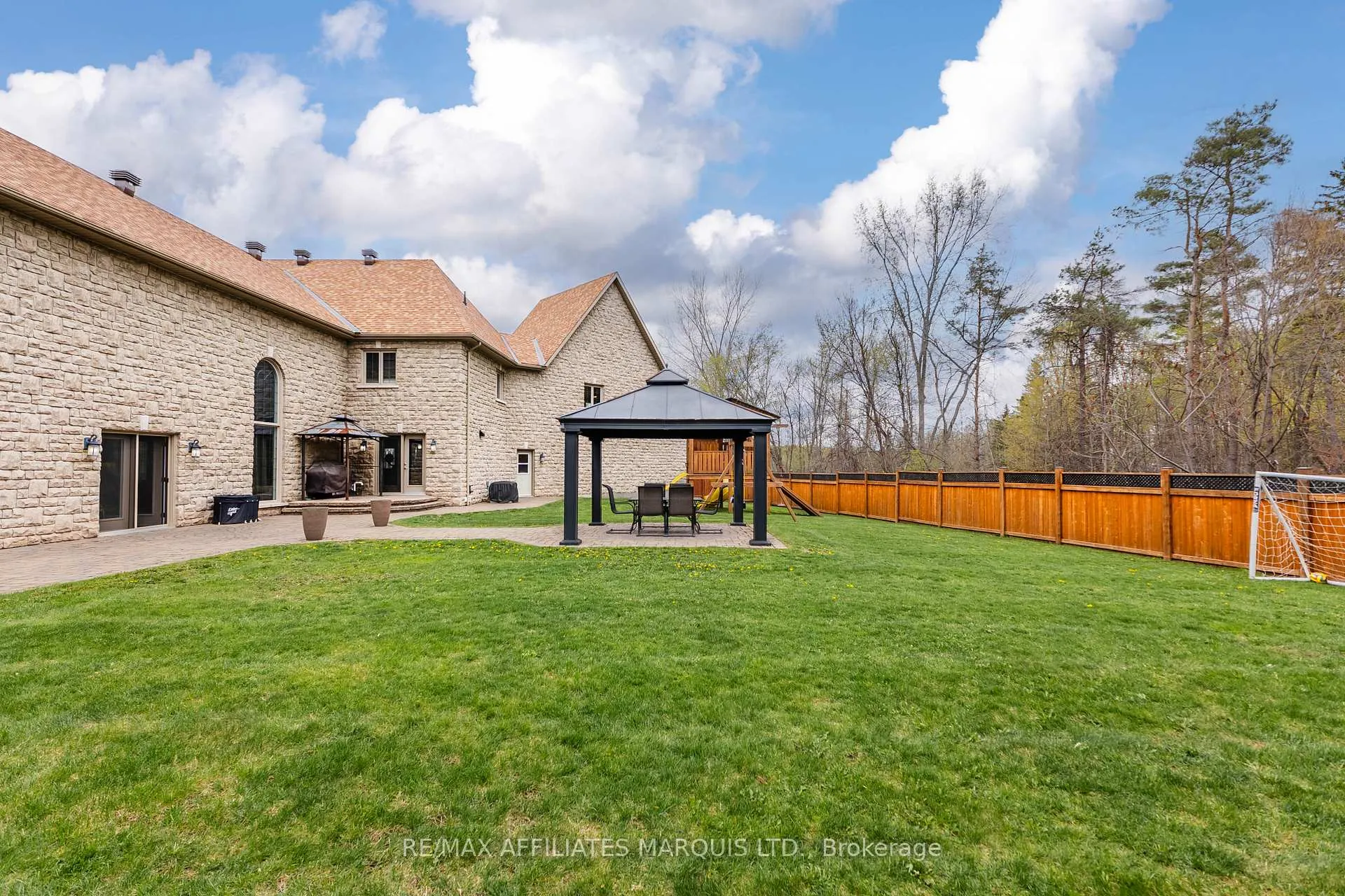 Photo 41 of 46 Chantine Drive, South Stormont, Long Sault — HOMEH