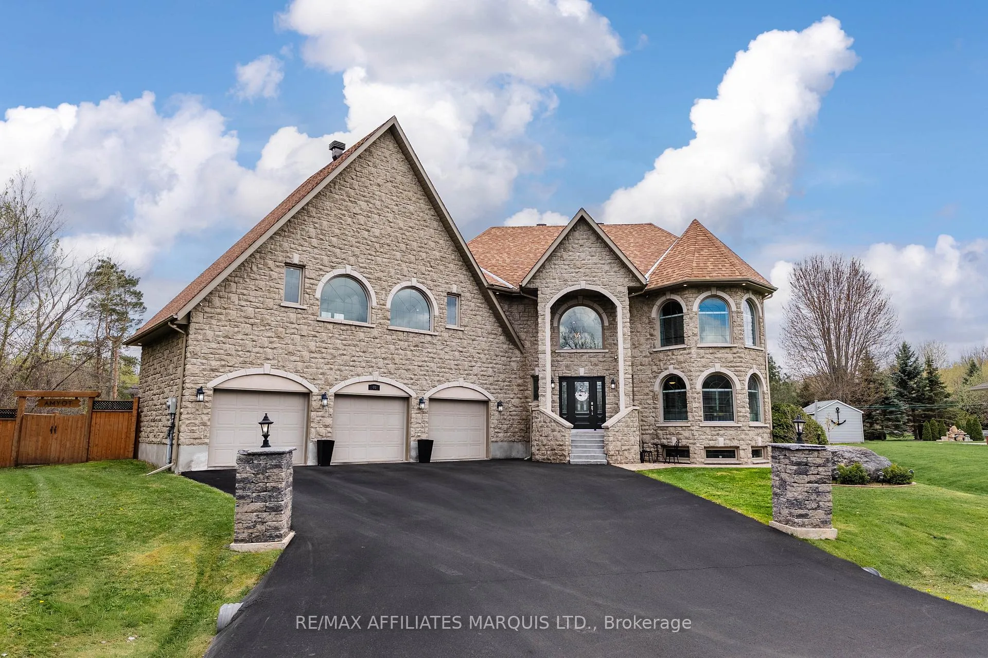 Photo 46 of 46 Chantine Drive, South Stormont, Long Sault — HOMEH