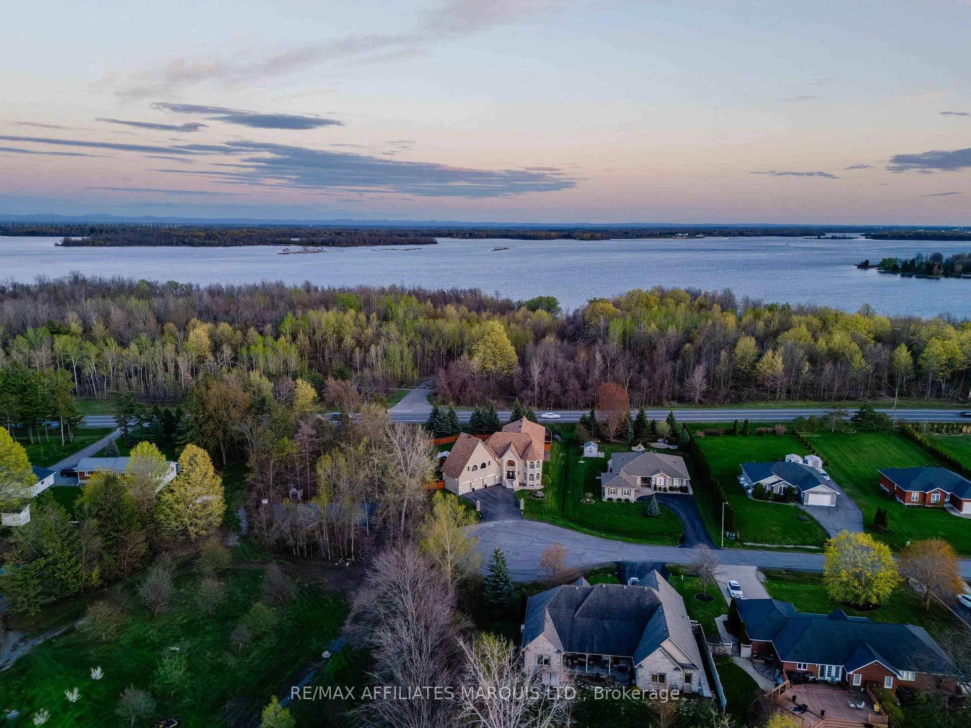Photo 49 of 46 Chantine Drive, South Stormont, Long Sault — HOMEH
