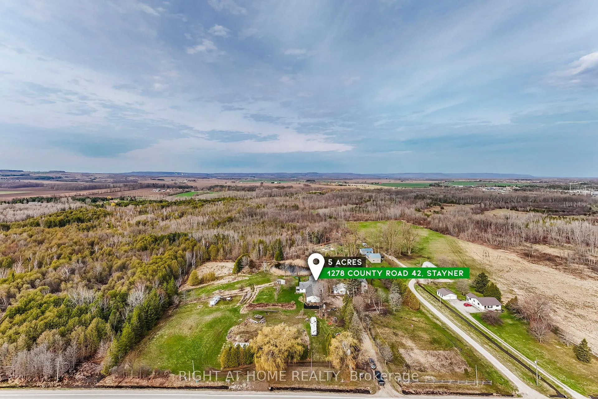 Photo 1 of 1278 County Road 42, Clearview, Stayner — HOMEH