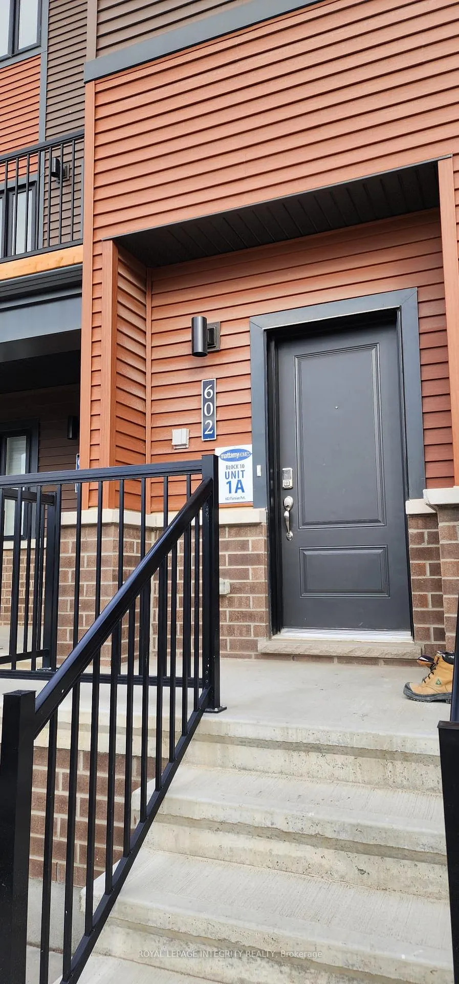 Photo 4 of 602 Parnian Private, Ottawa, Barrhaven - Half Moon Bay — HOMEH