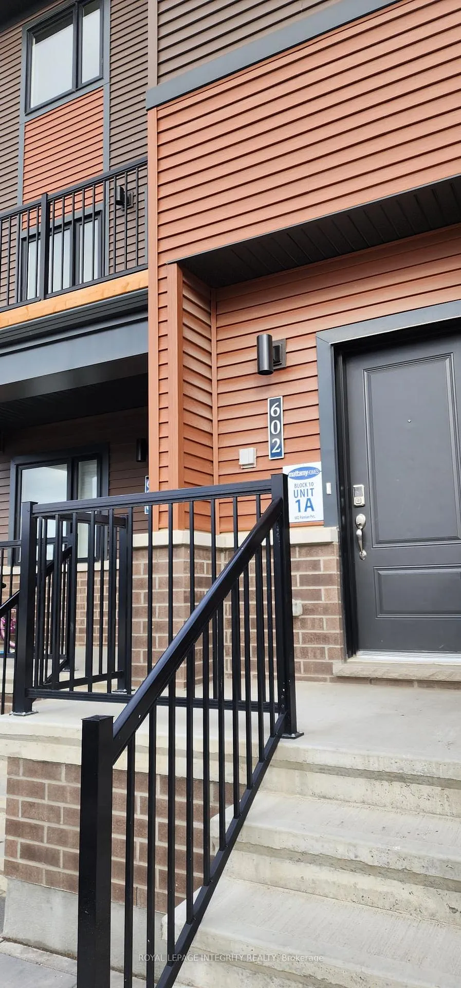 Photo 5 of 602 Parnian Private, Ottawa, Barrhaven - Half Moon Bay — HOMEH