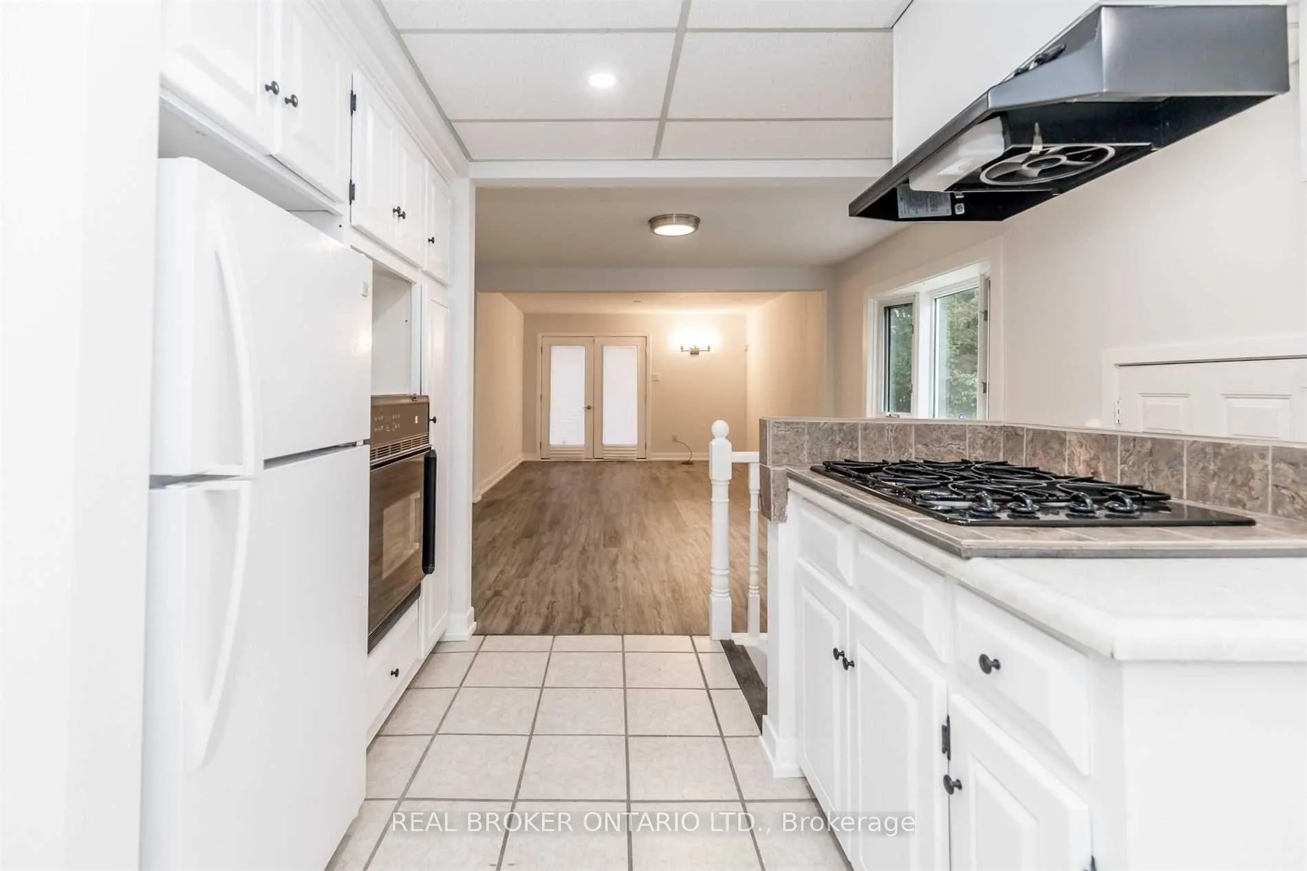 Photo 7 of 156 Clapperton Street, Barrie, Wellington — HOMEH