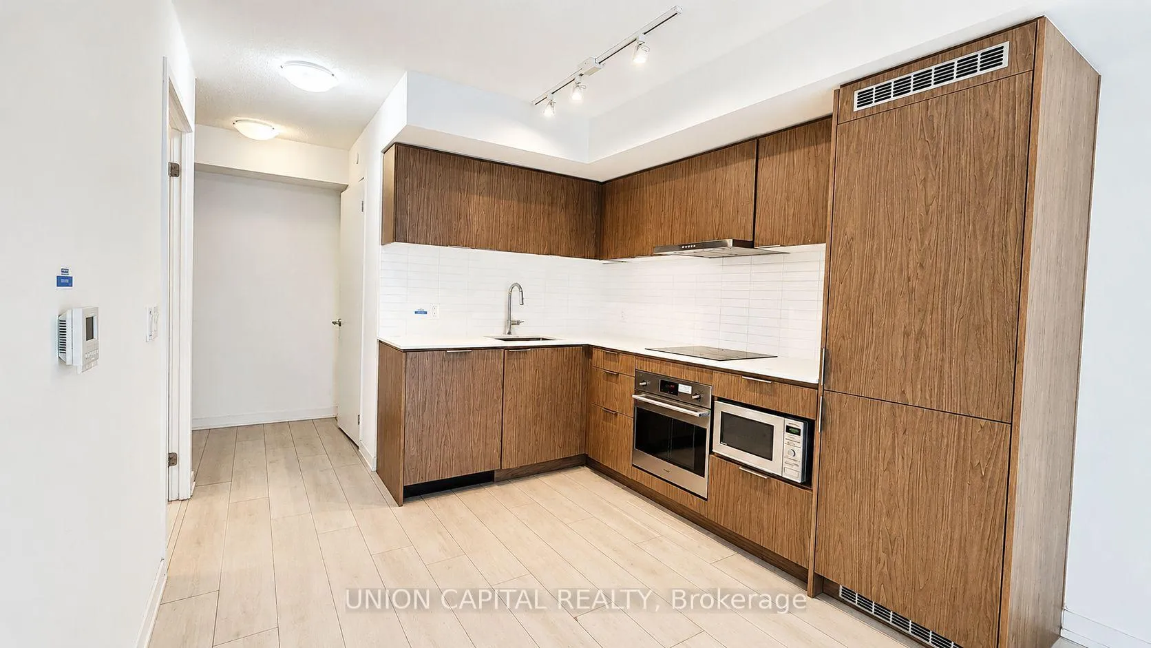 Photo 6 of Unit 1201, 60 Shuter Street, Toronto, Church-Yonge Corridor — HOMEH
