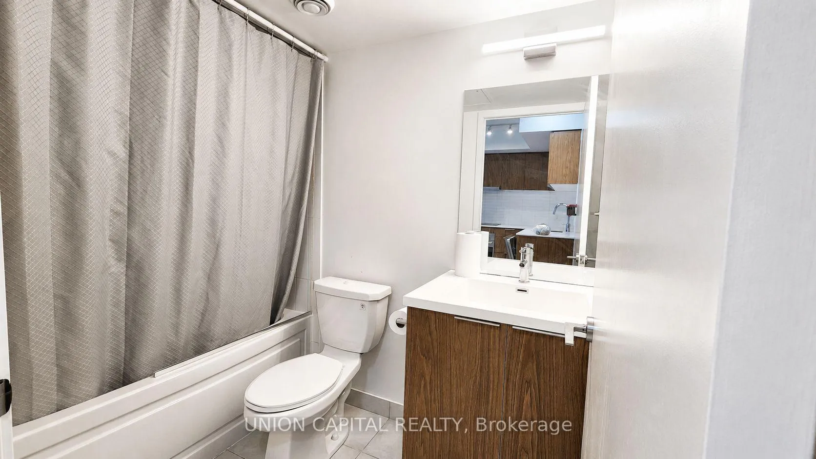 Photo 8 of Unit 1201, 60 Shuter Street, Toronto, Church-Yonge Corridor — HOMEH