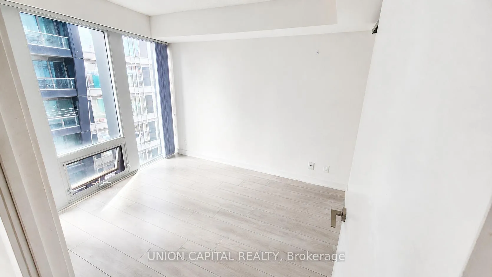 Photo 11 of Unit 1201, 60 Shuter Street, Toronto, Church-Yonge Corridor — HOMEH