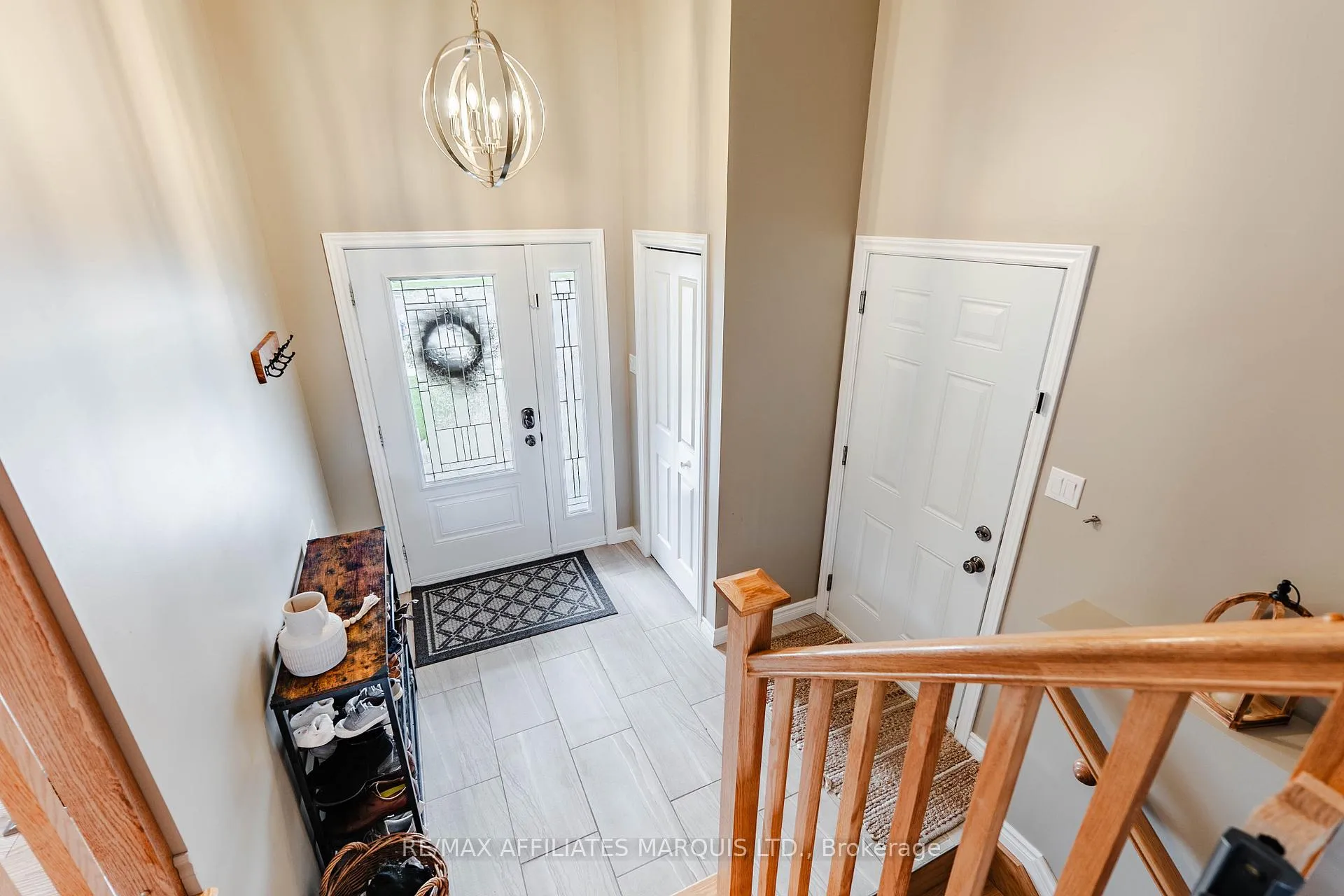 Photo 4 of 100 Forestdale Crescent, Cornwall — HOMEH