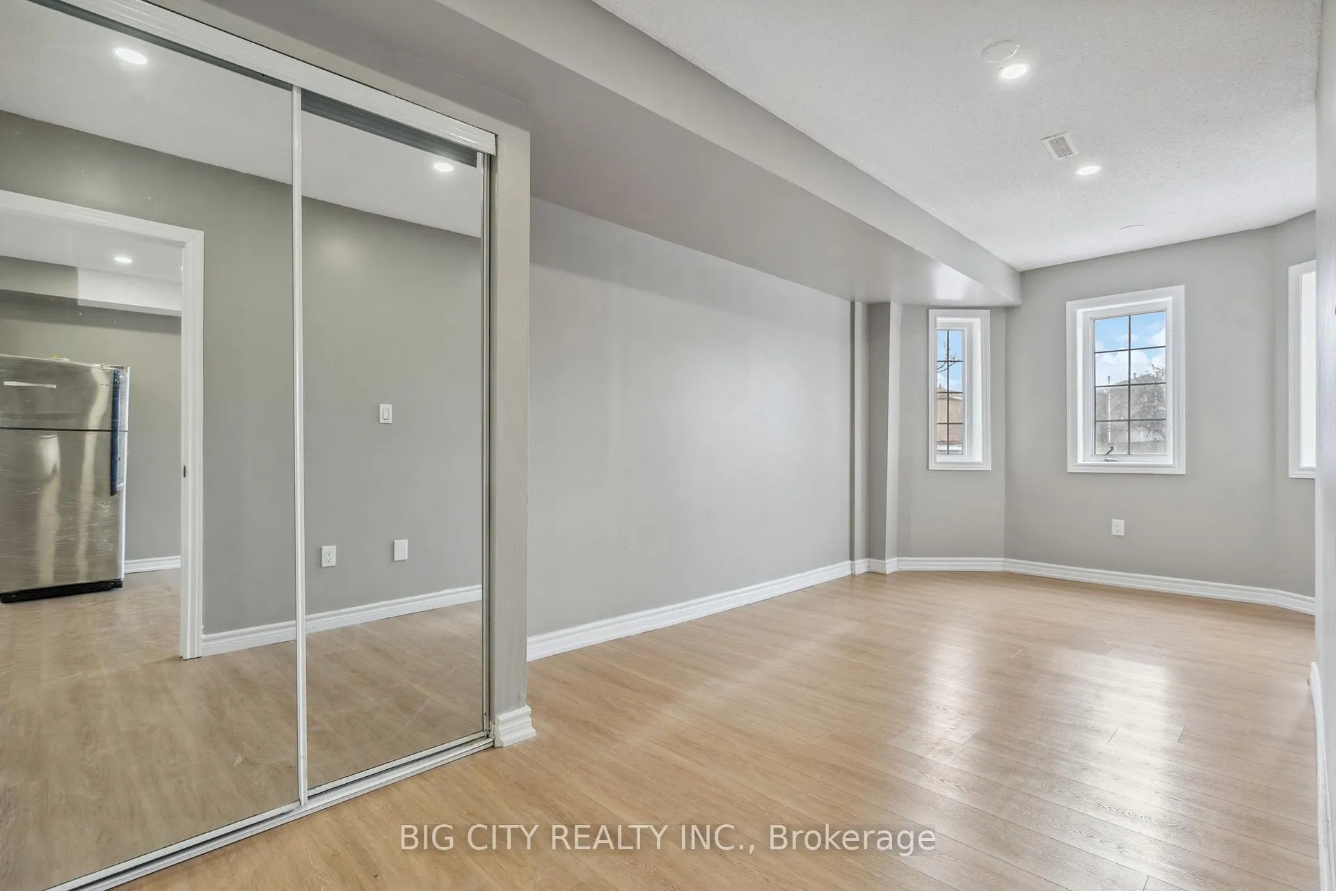 Photo 11 of Unit BSMT, 2828 Denison Street, Markham, Middlefield — HOMEH