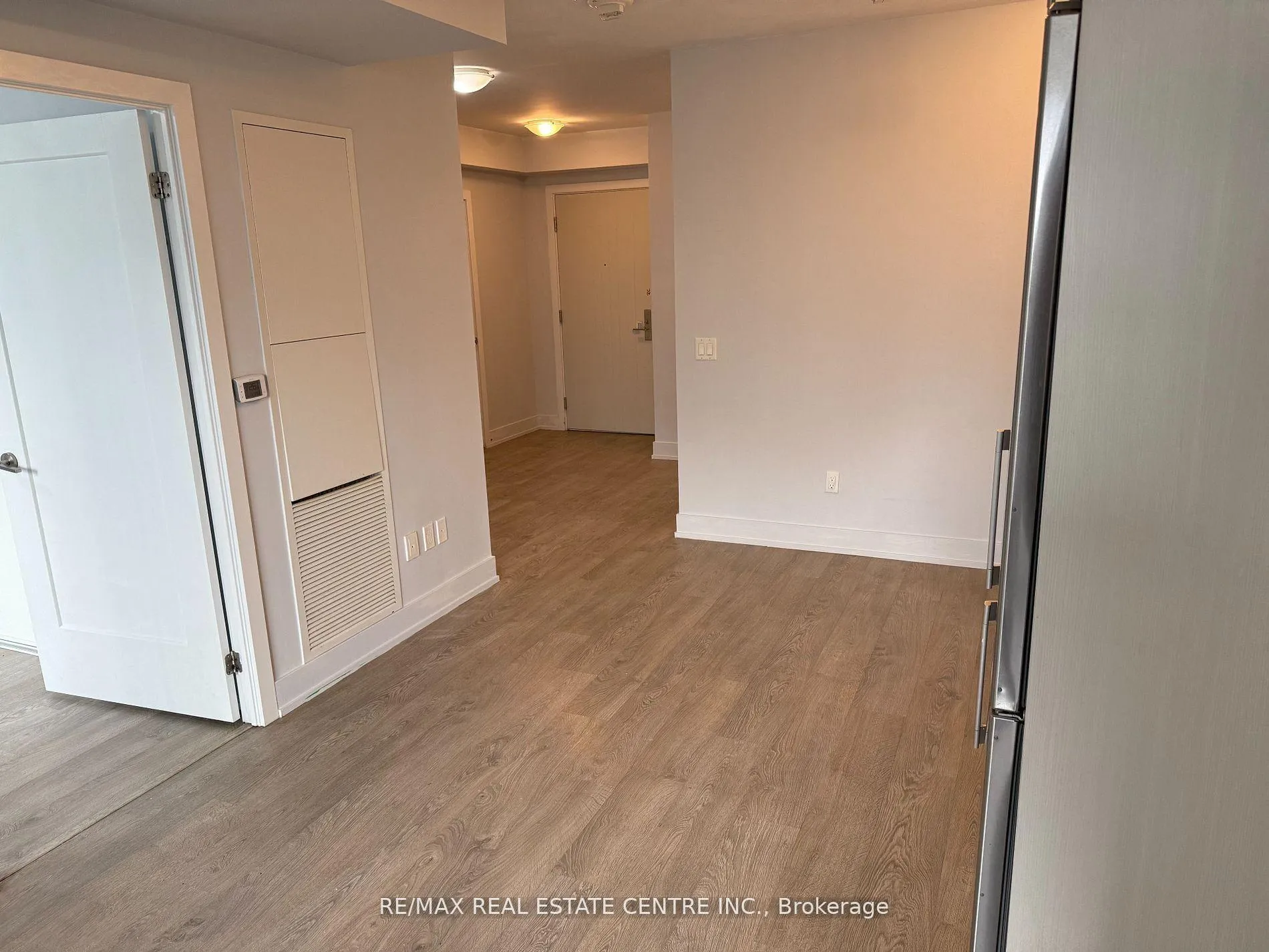 Photo 9 of Unit 1213, 2250 Simcoe Street, Oshawa, Windfields — HOMEH