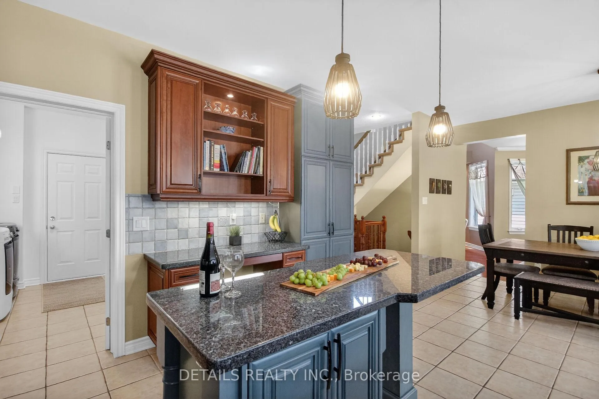 Photo 11 of 223 Flodden Way, Ottawa, Barrhaven East — HOMEH