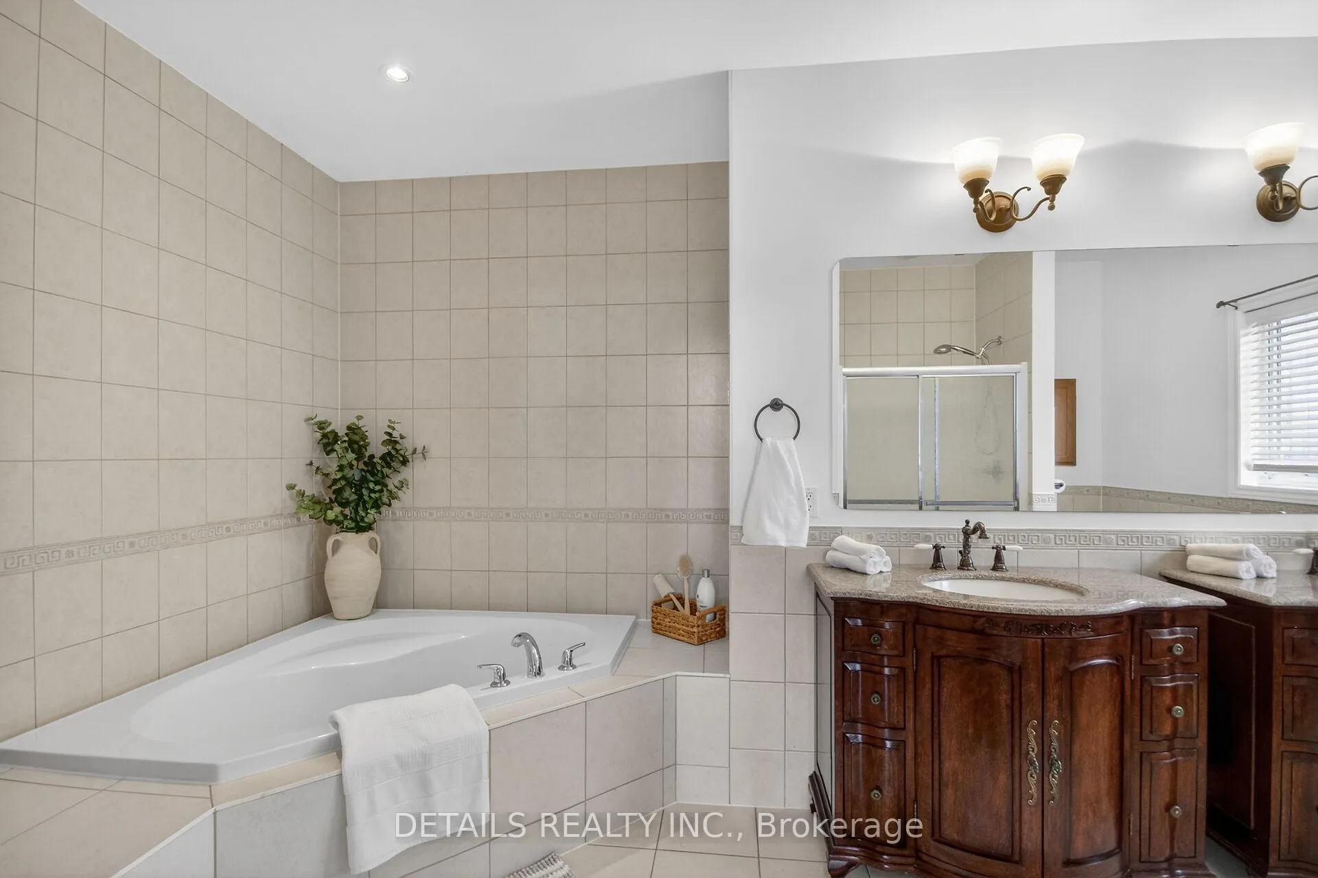 Photo 28 of 223 Flodden Way, Ottawa, Barrhaven East — HOMEH