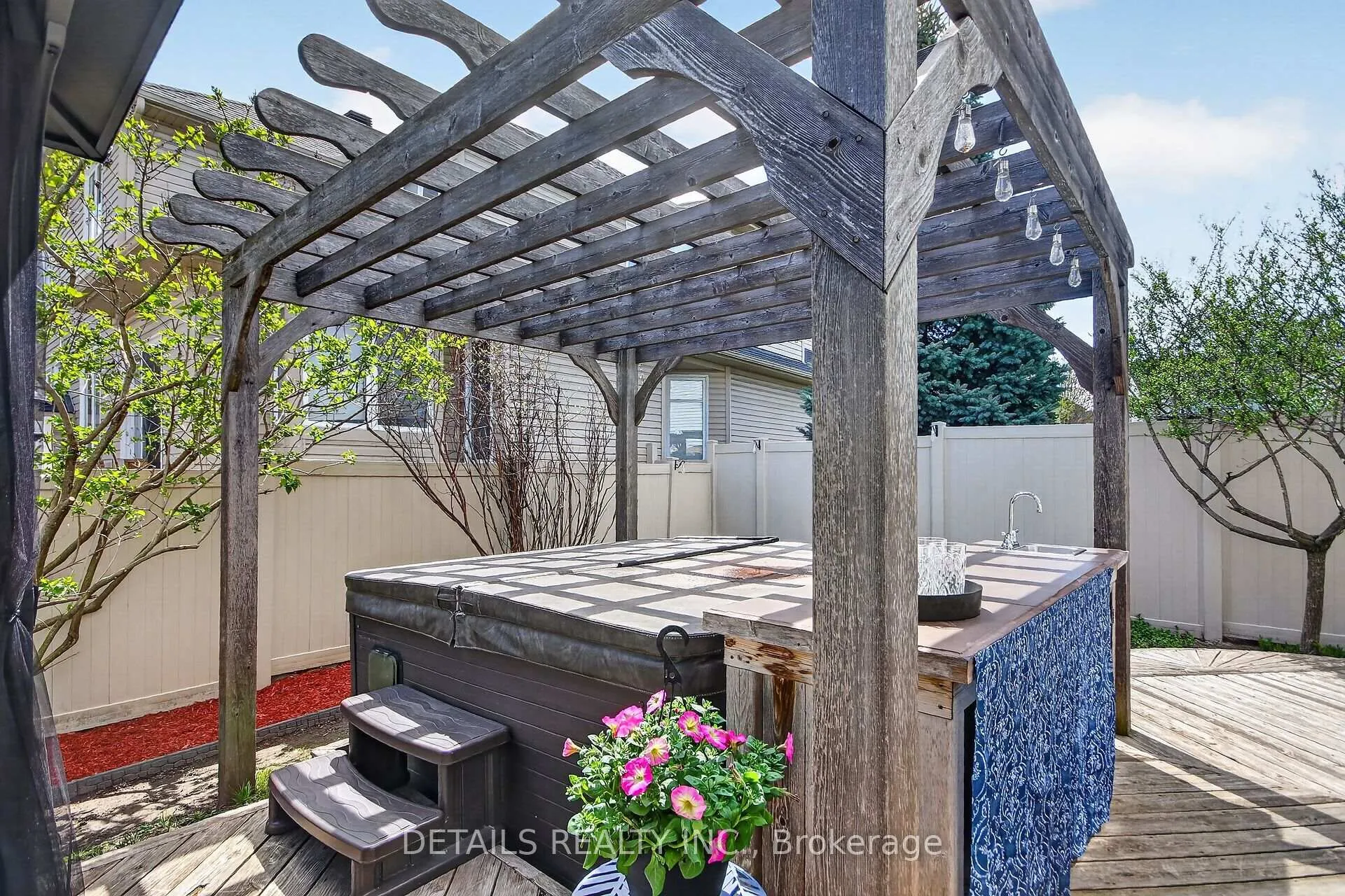 Photo 37 of 223 Flodden Way, Ottawa, Barrhaven East — HOMEH