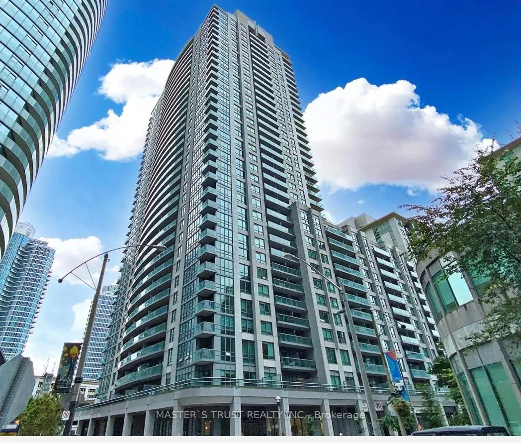 Photo 1 of Unit 2003, 19 Grand Trunk Crescent, Toronto, Waterfront Communities — HOMEH