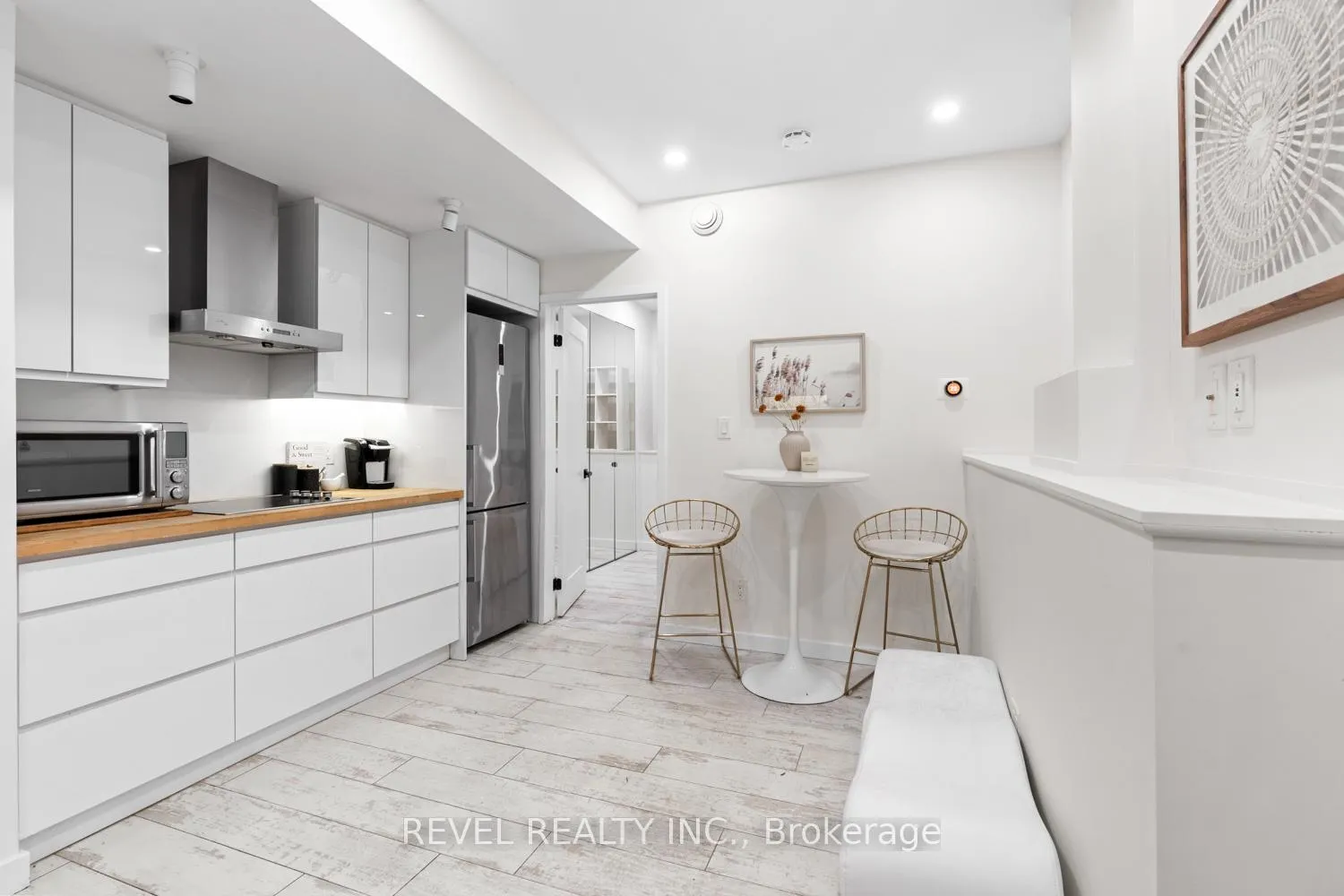 Photo 2 of Unit Lower, 89 Foxley Street, Toronto, Trinity-Bellwoods — HOMEH