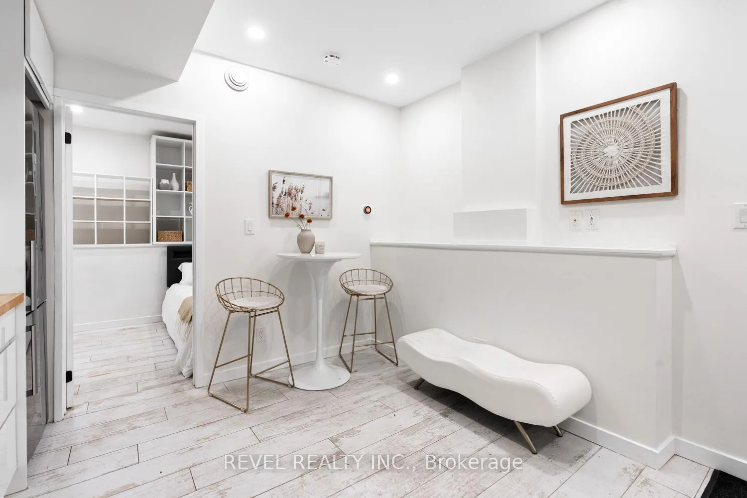 Photo 4 of Unit Lower, 89 Foxley Street, Toronto, Trinity-Bellwoods — HOMEH