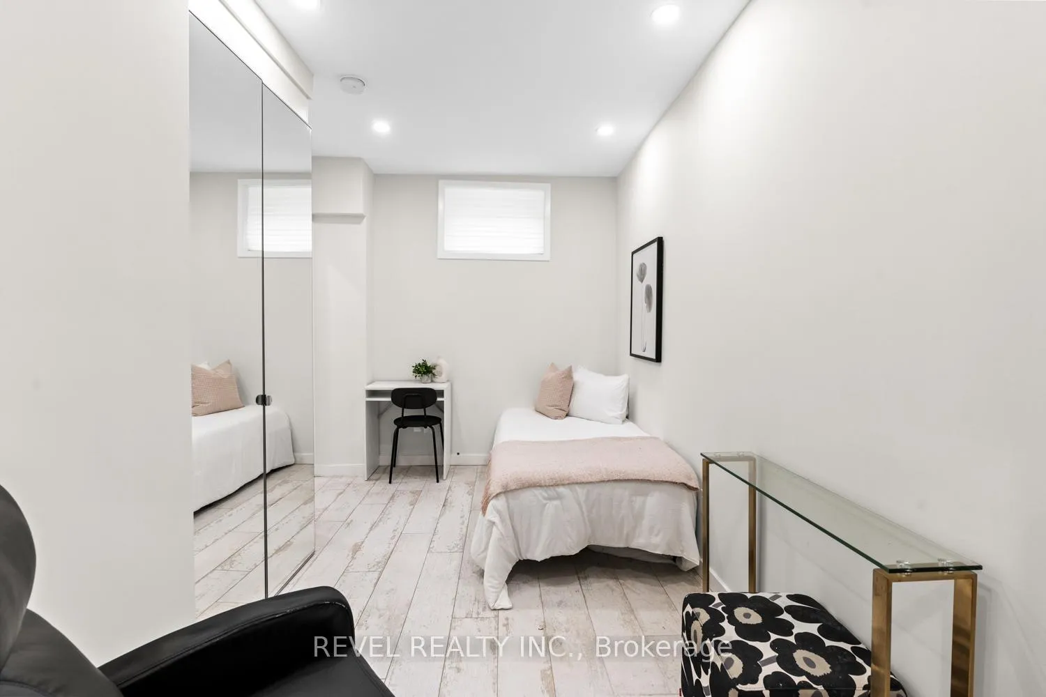 Photo 11 of Unit Lower, 89 Foxley Street, Toronto, Trinity-Bellwoods — HOMEH