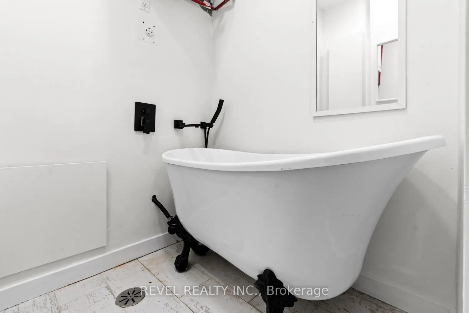 Photo 13 of Unit Lower, 89 Foxley Street, Toronto, Trinity-Bellwoods — HOMEH