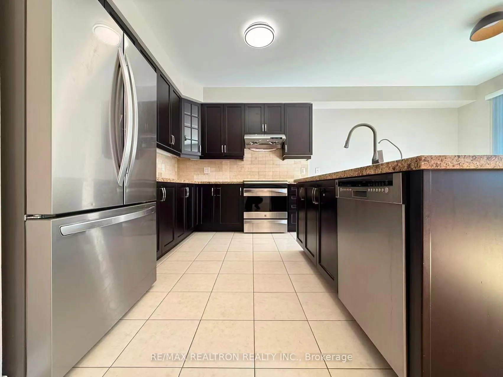 Photo 11 of 7 Hyacinth Street, Markham, Wismer — HOMEH
