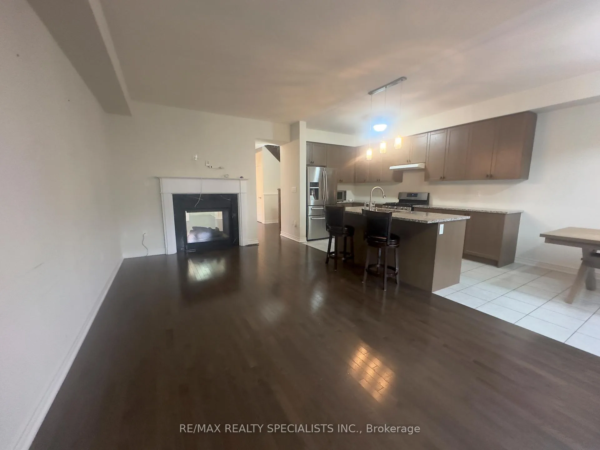 Photo 8 of Unit MAIN & 2ND, 90 Tundra Road, Caledon, Rural Caledon — HOMEH