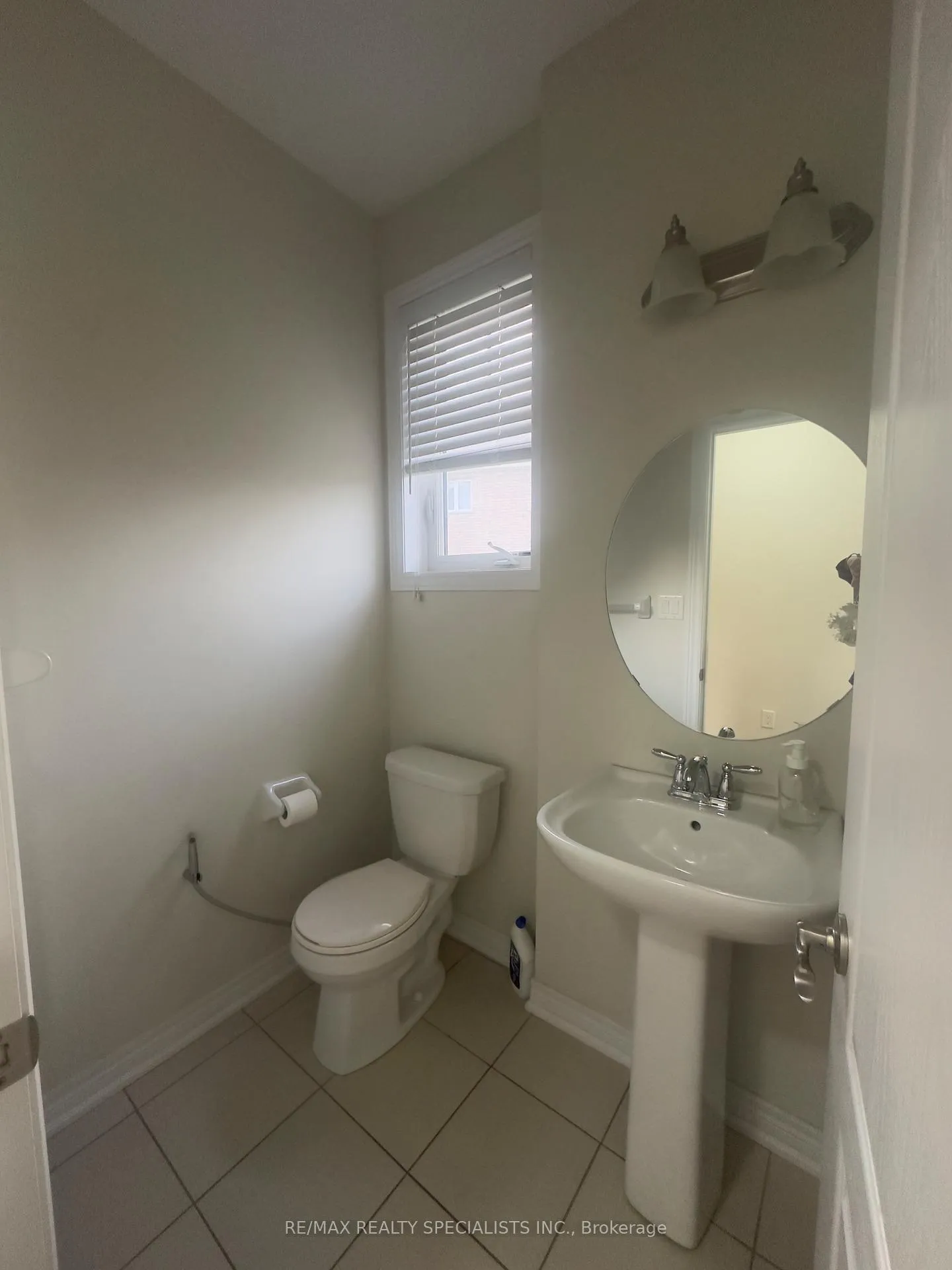 Photo 16 of Unit MAIN & 2ND, 90 Tundra Road, Caledon, Rural Caledon — HOMEH