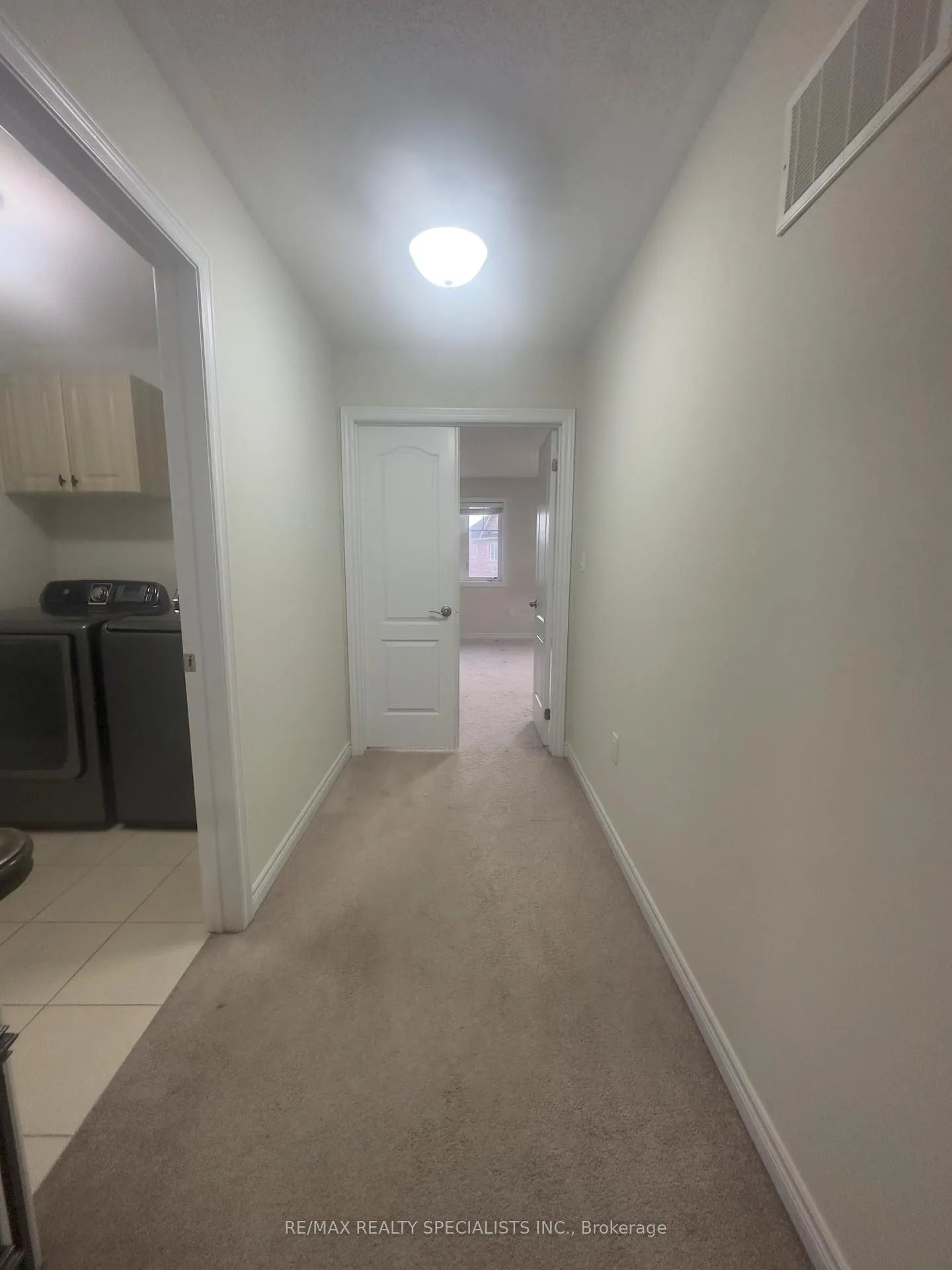 Photo 24 of Unit MAIN & 2ND, 90 Tundra Road, Caledon, Rural Caledon — HOMEH