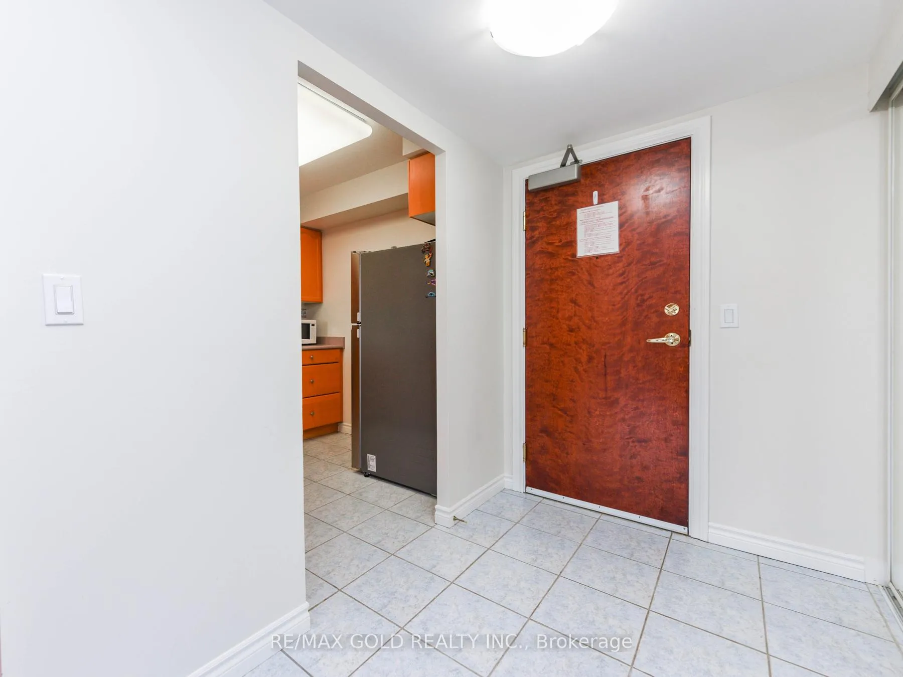 Photo 8 of Unit 2411, 100 Burloak Drive, Burlington, Appleby — HOMEH