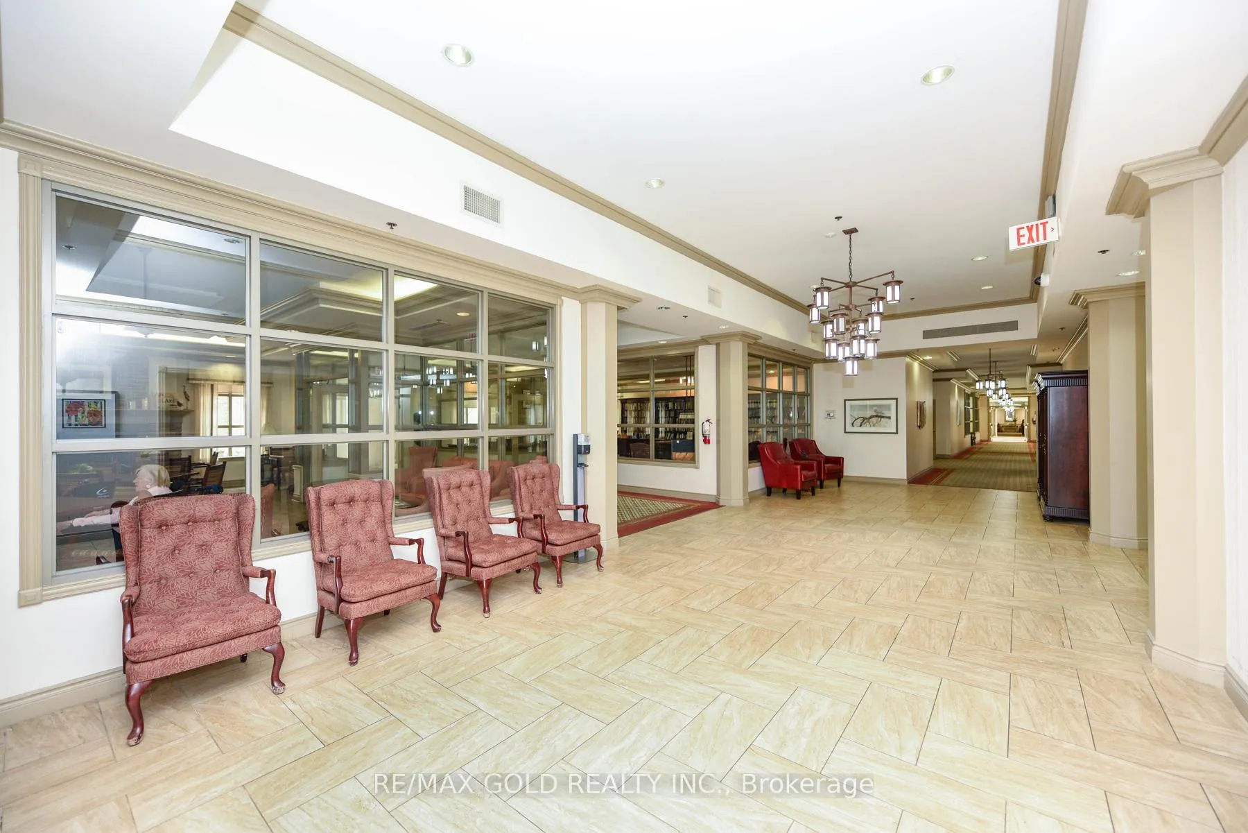 Photo 36 of Unit 2411, 100 Burloak Drive, Burlington, Appleby — HOMEH