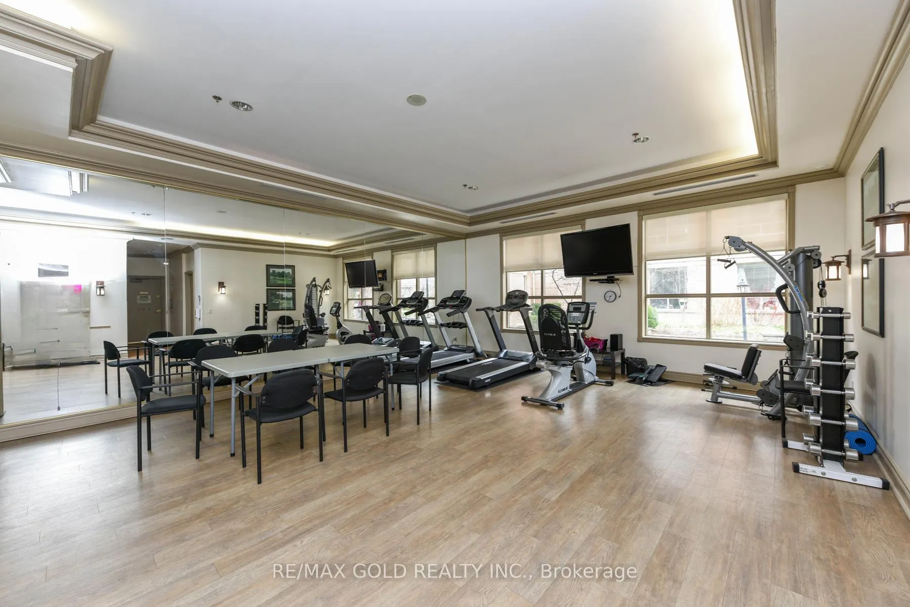 Photo 37 of Unit 2411, 100 Burloak Drive, Burlington, Appleby — HOMEH