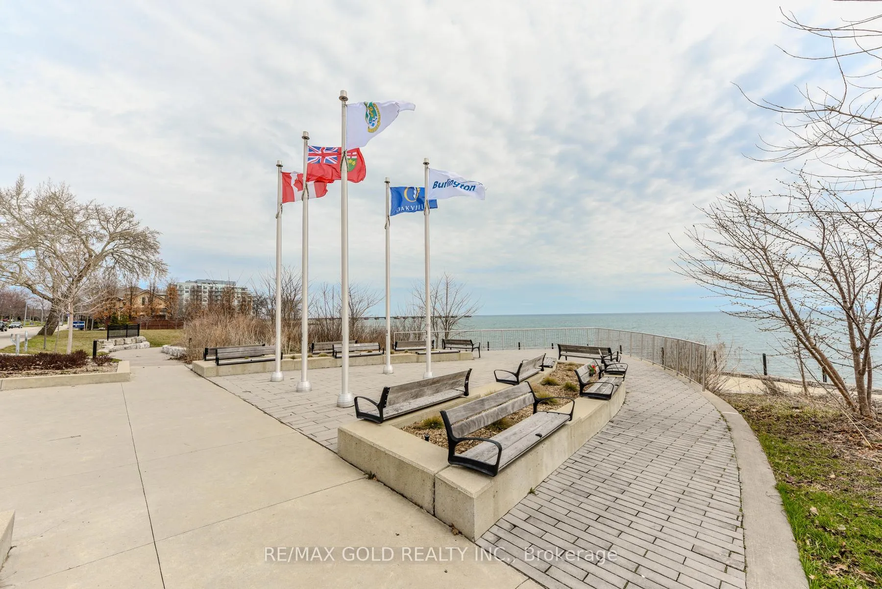 Photo 45 of Unit 2411, 100 Burloak Drive, Burlington, Appleby — HOMEH