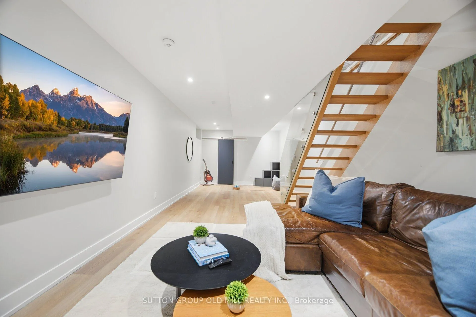 Photo 26 of 87 Mackay Avenue, Toronto, Corso Italia-Davenport — HOMEH