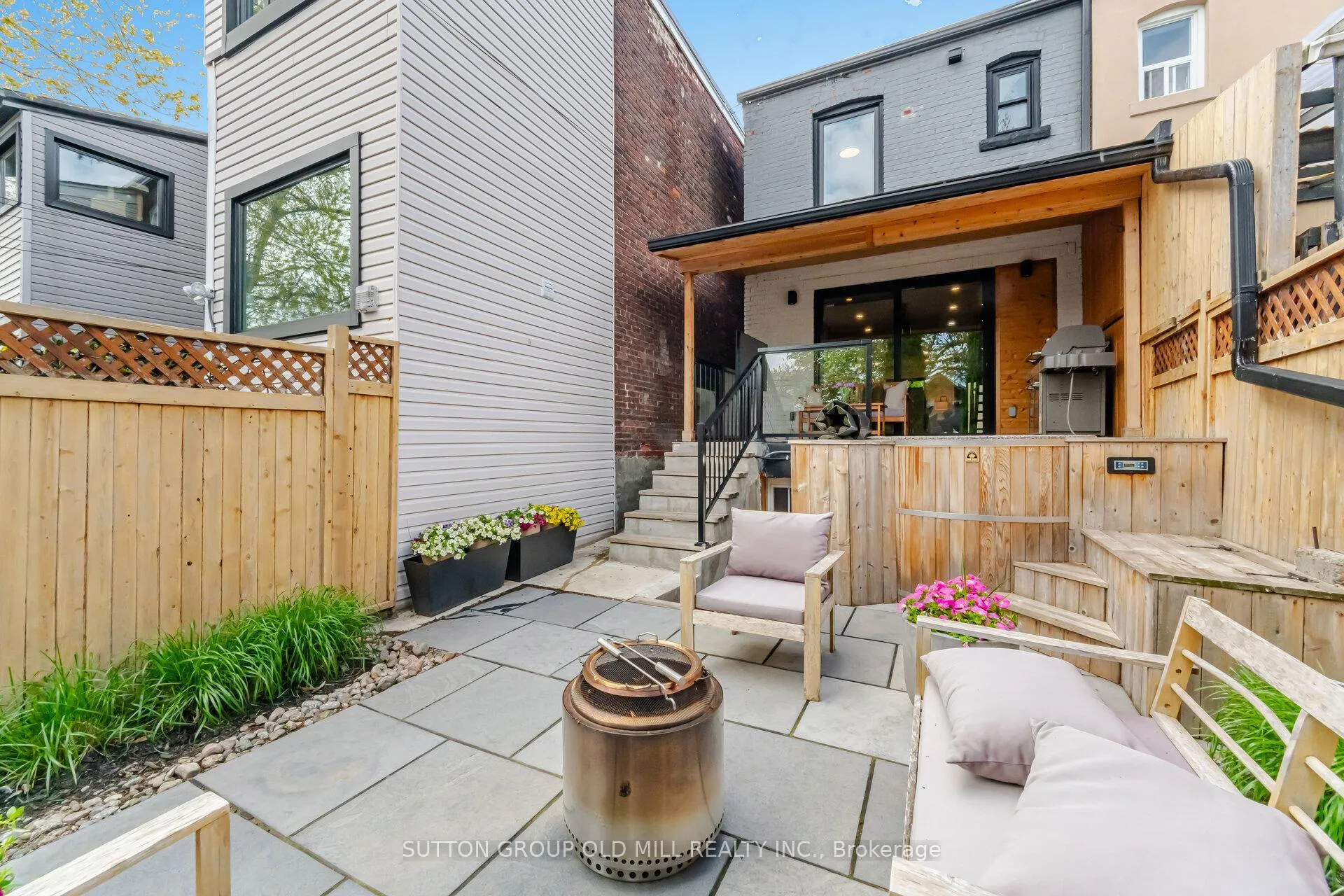 Photo 35 of 87 Mackay Avenue, Toronto, Corso Italia-Davenport — HOMEH