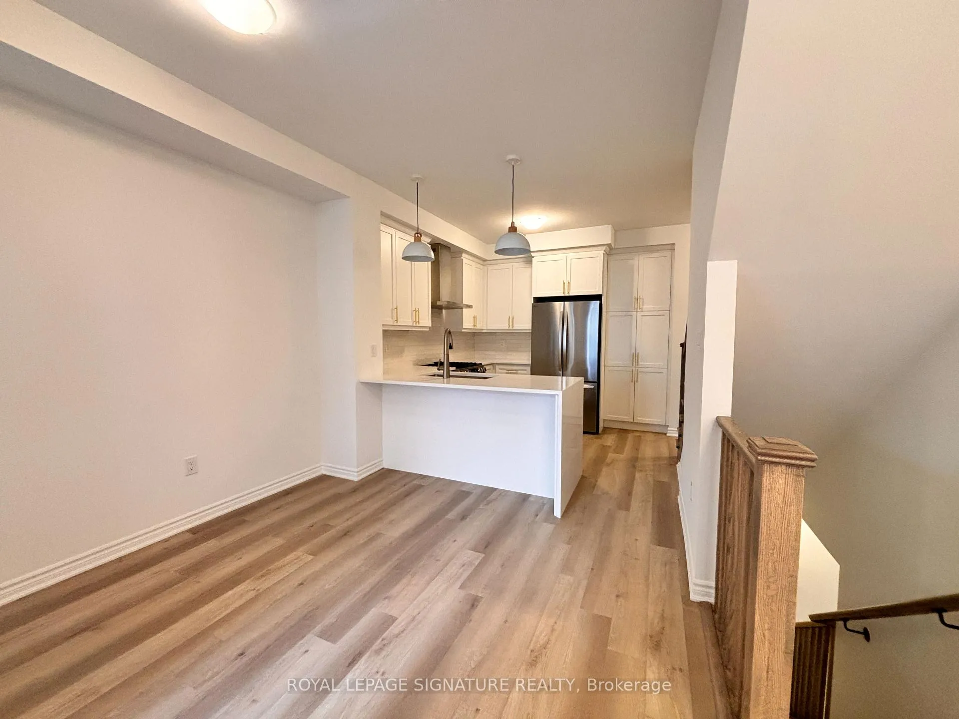 Photo 12 of 41 Pearen Lane, Barrie, Rural Barrie Southwest — HOMEH