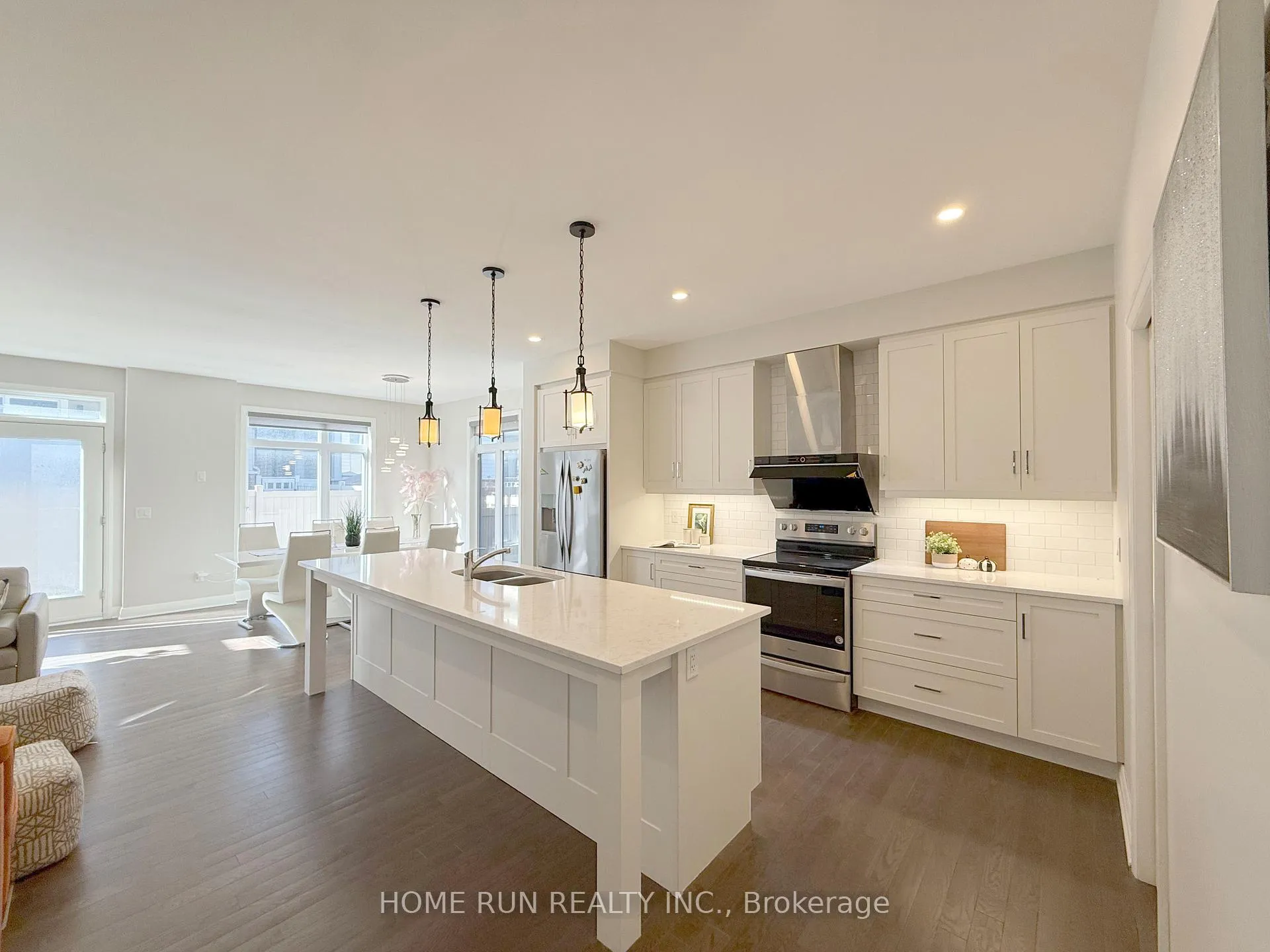 Photo 8 of 312 Lysander Place, Ottawa, CFB Rockcliffe and Area — HOMEH
