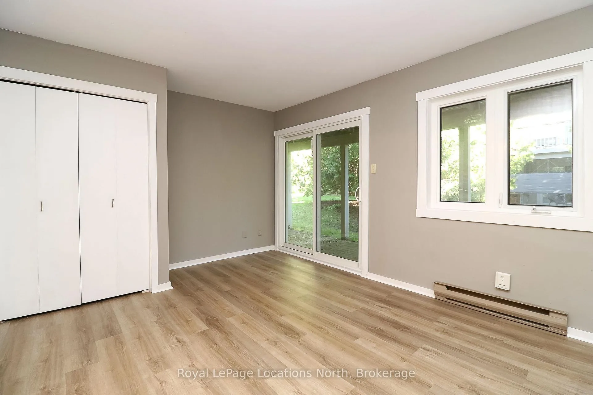 Photo 6 of 22 Dawson Drive, Collingwood — HOMEH