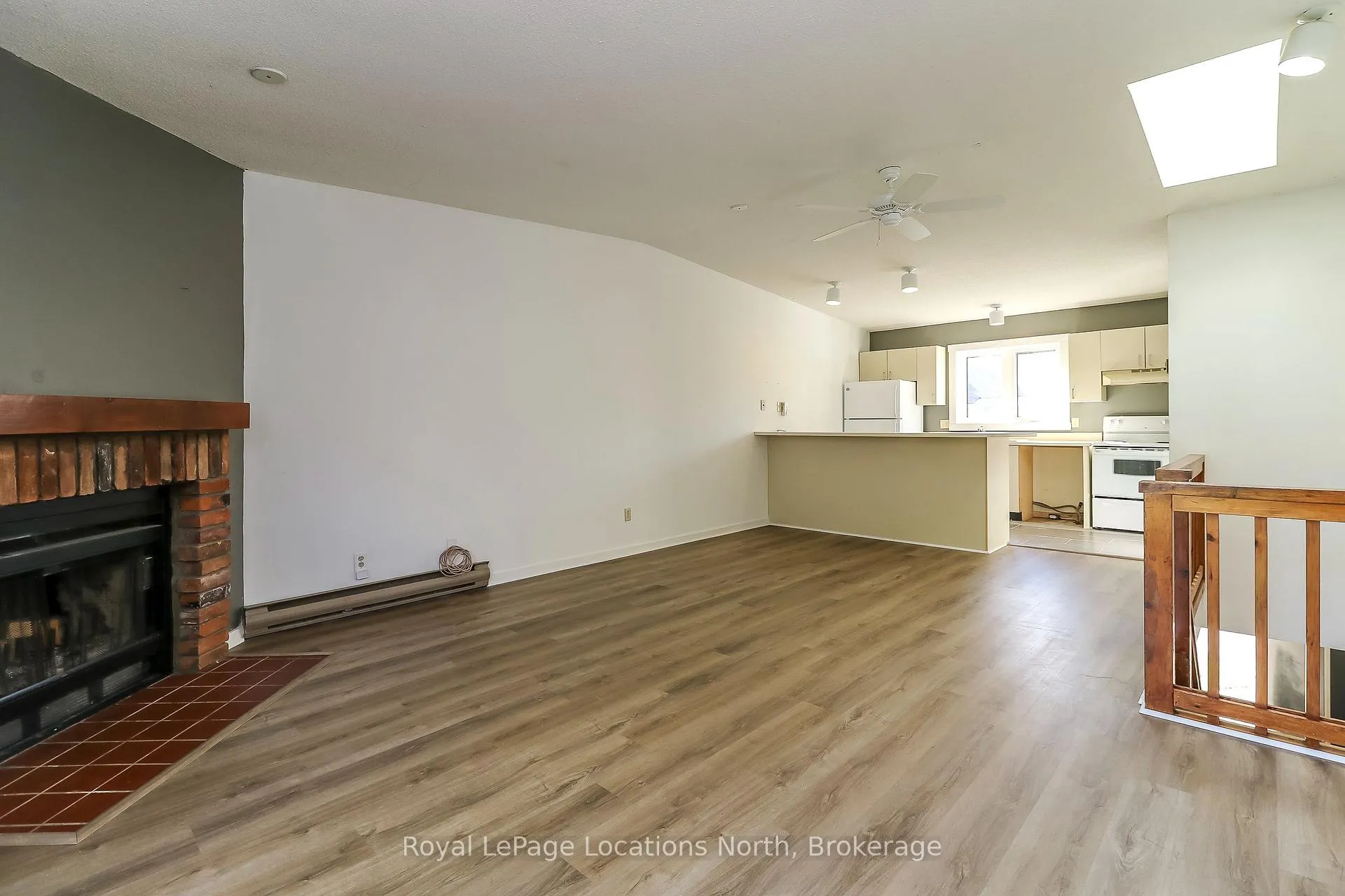 Photo 14 of 22 Dawson Drive, Collingwood — HOMEH