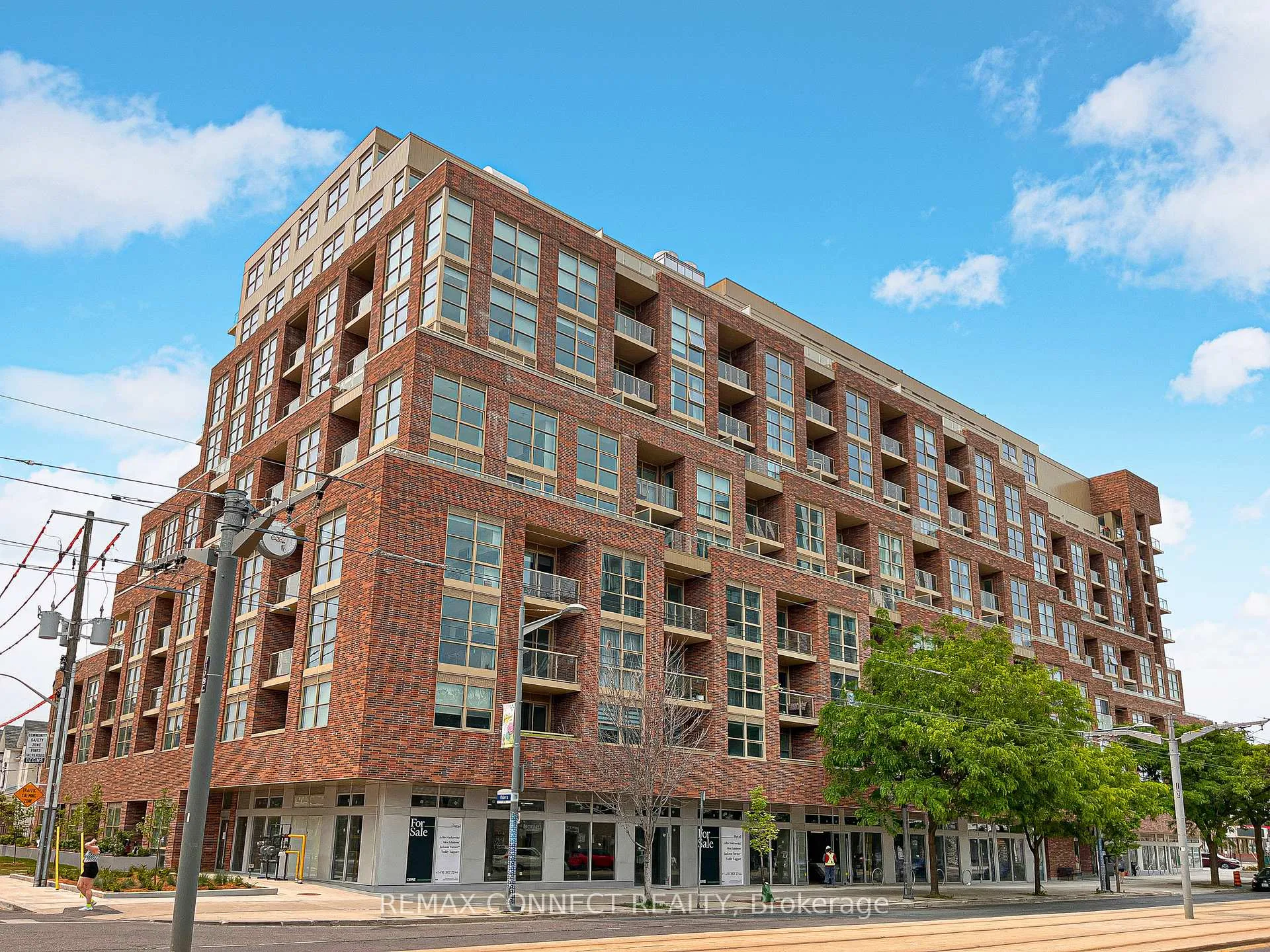 Photo 1 of Unit 818, 1787 St Clair Avenue W, Toronto, Weston-Pellam Park — HOMEH